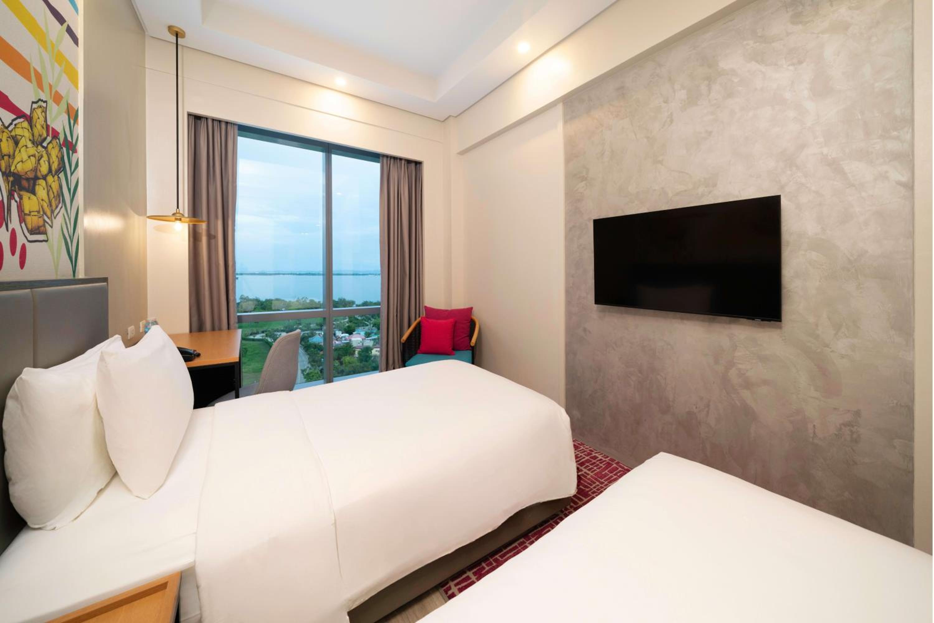 Twin Room with Two Single Beds and Ocean View - Classic - Photo 2