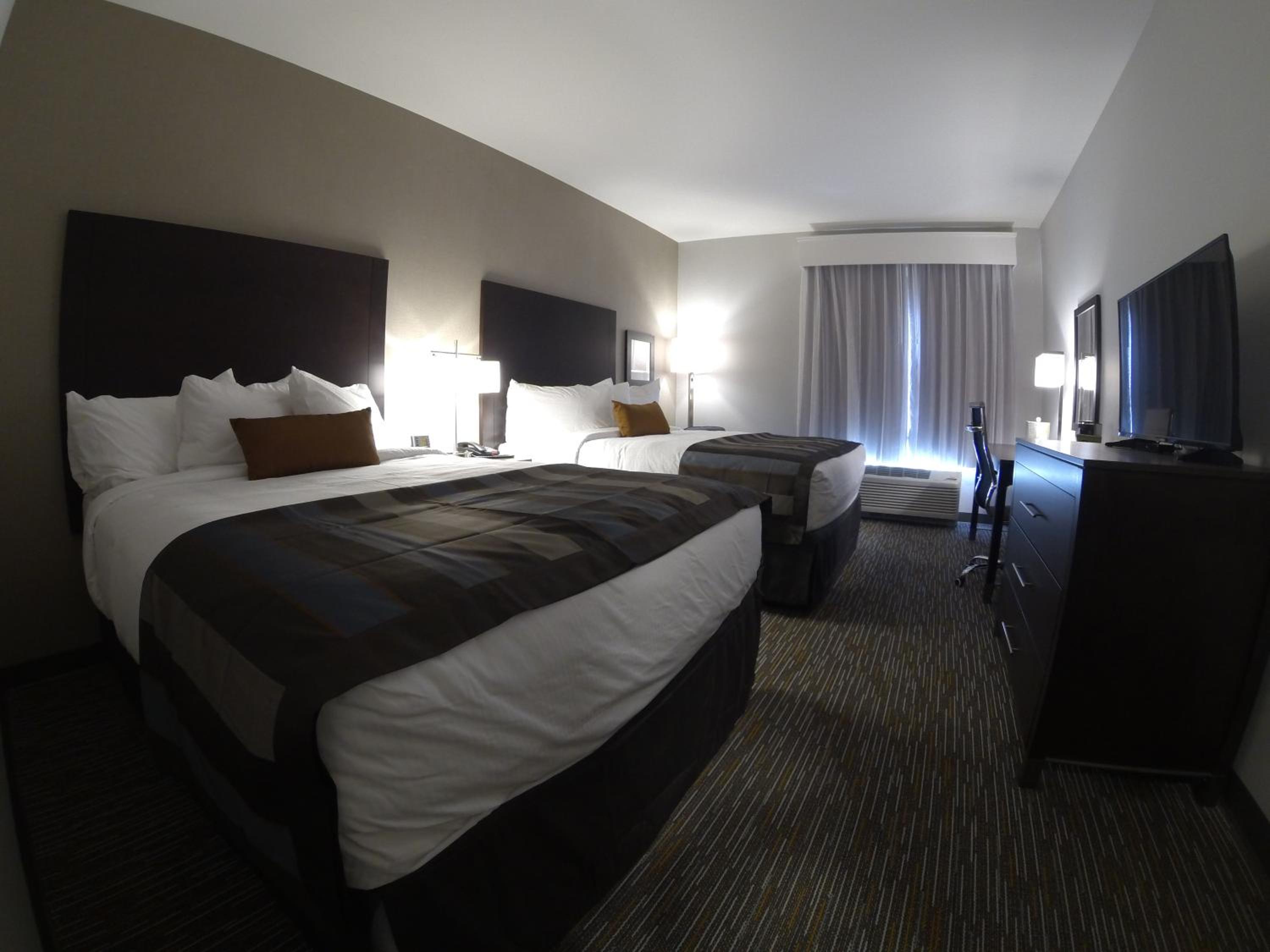 Queen Room with Two Queen Beds and Mobility/Hearing Access - Non-Smoking