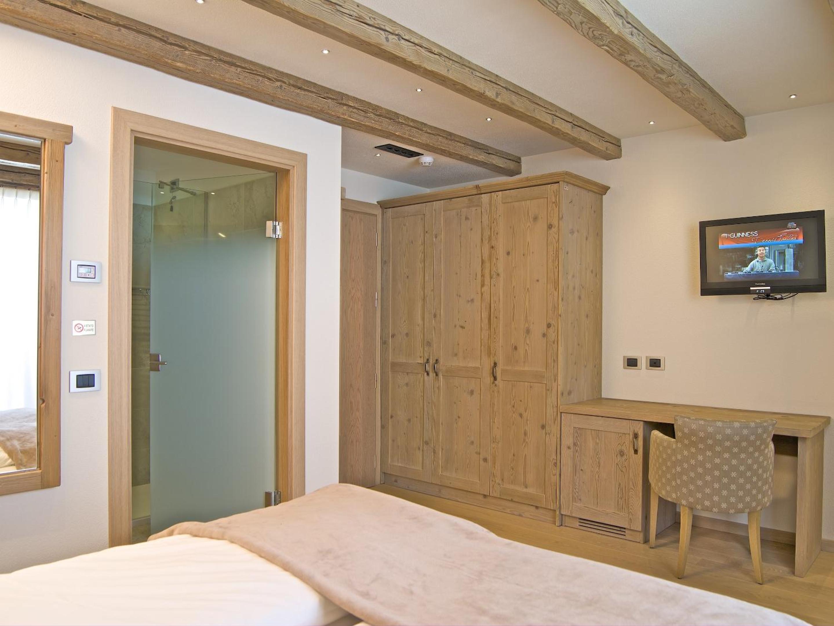 Superior Double or Twin Room photo 1