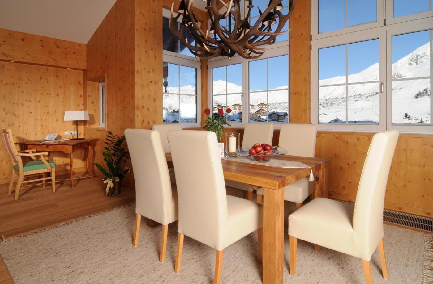Presidential Suite photo 3