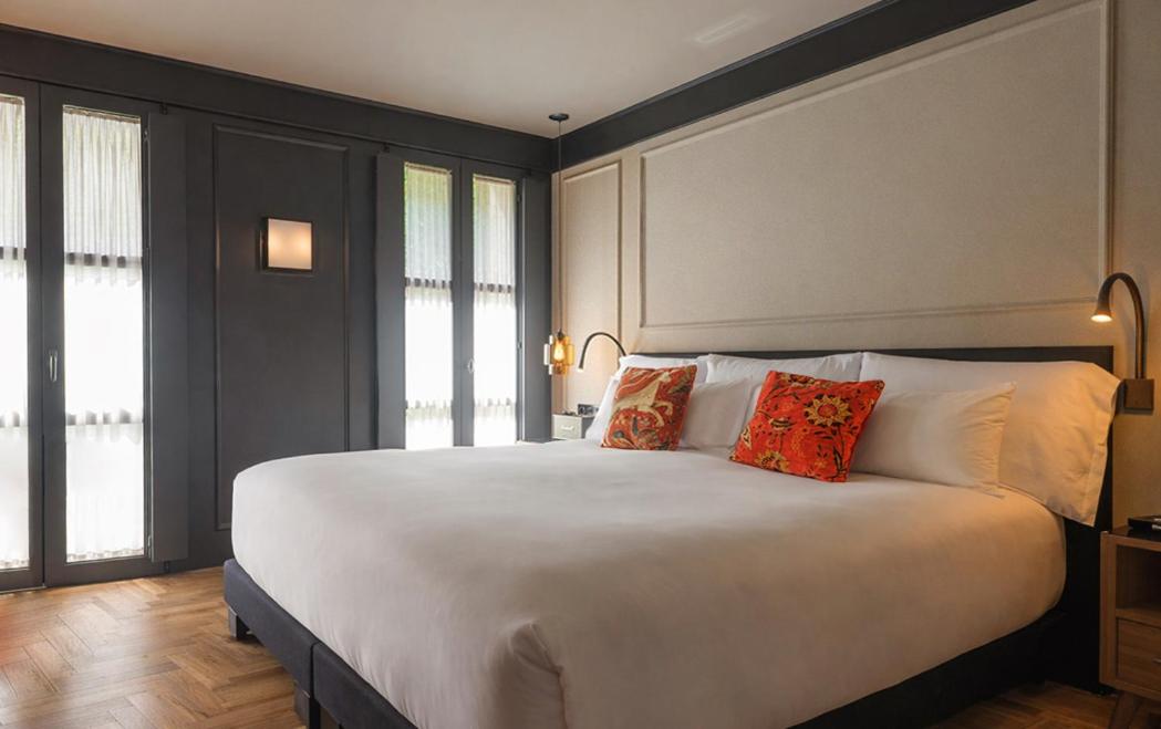 Suite with Balcony
