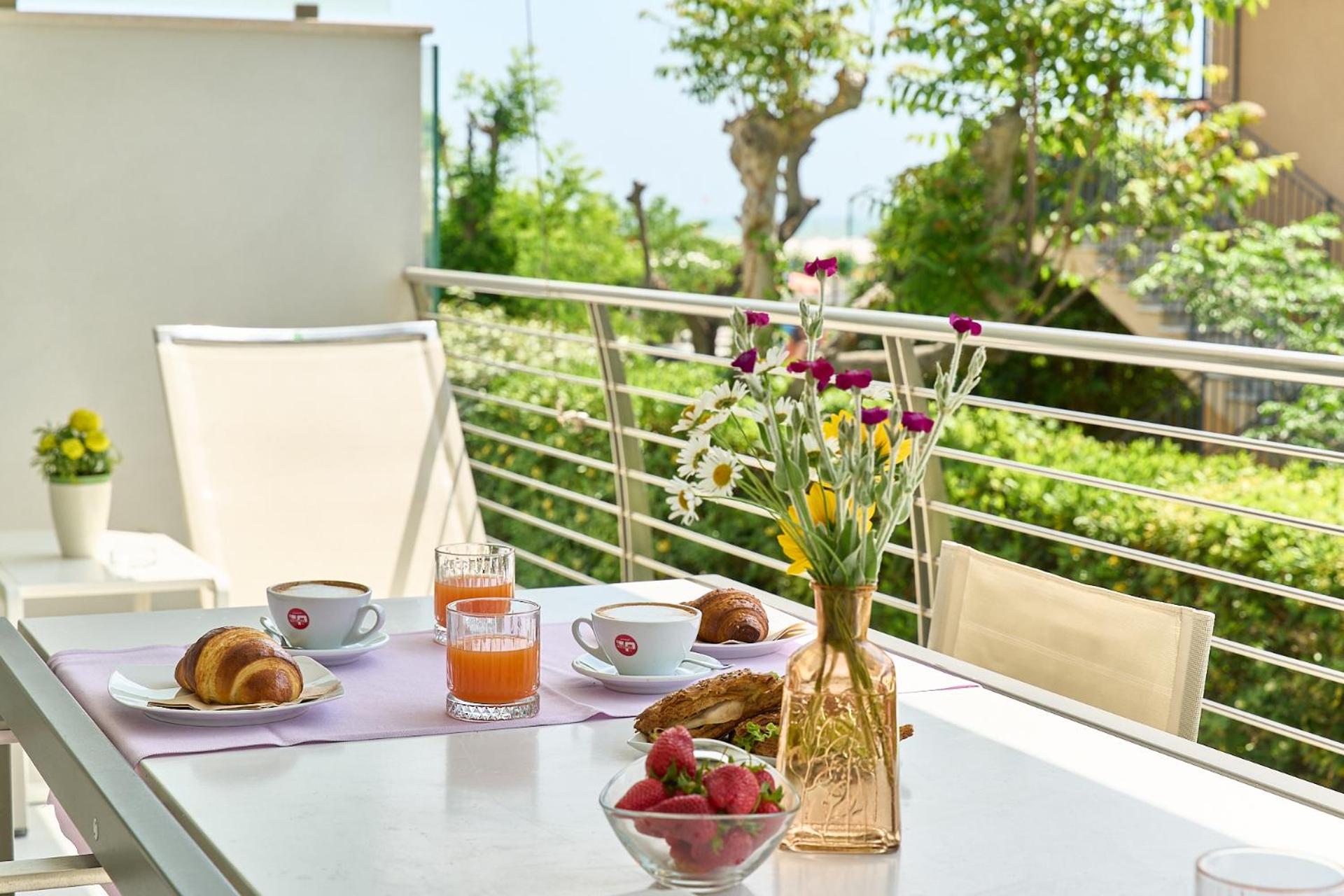 Two-Bedroom Apartment with Balcony and Terrace