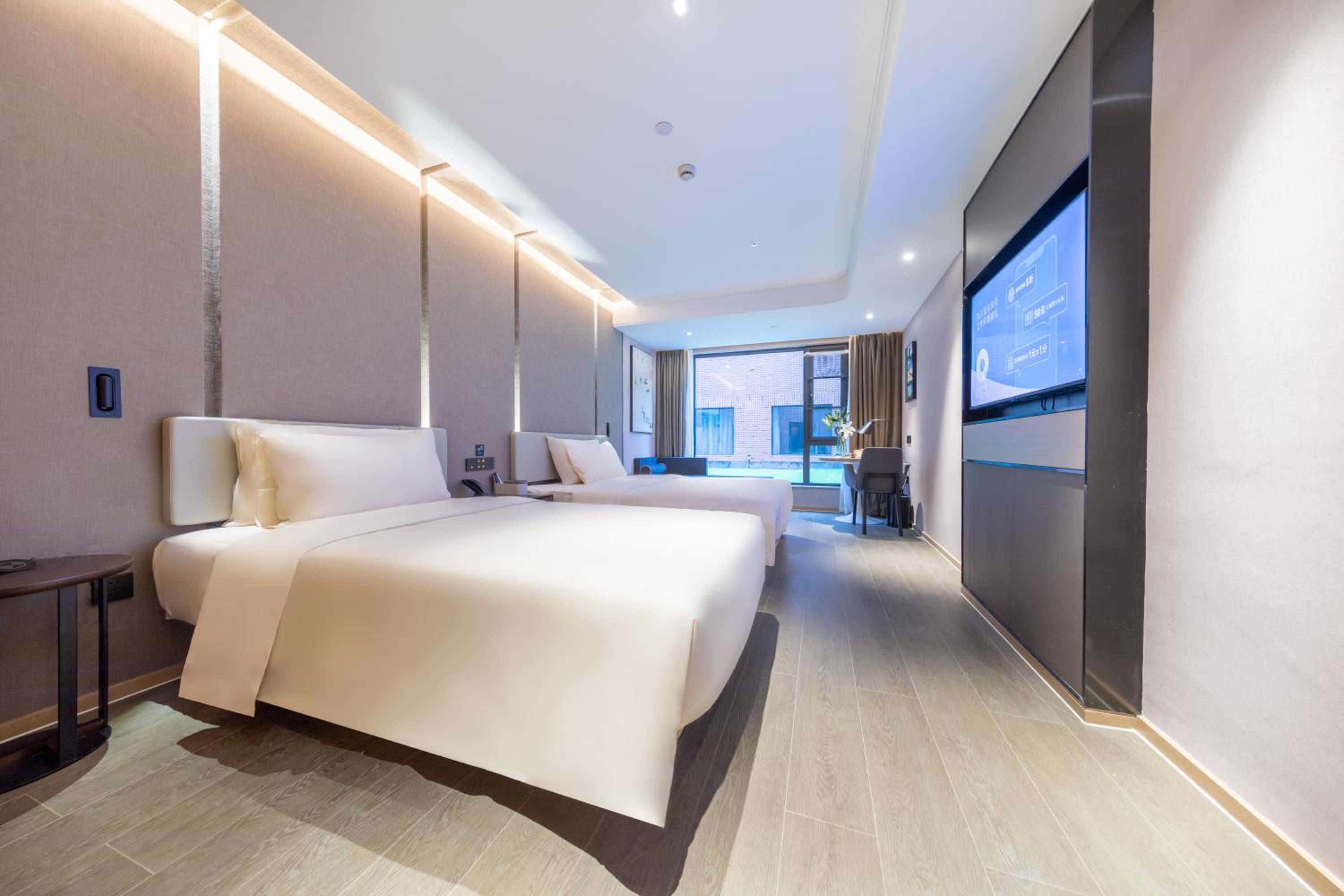 Jimu Family Twin Room