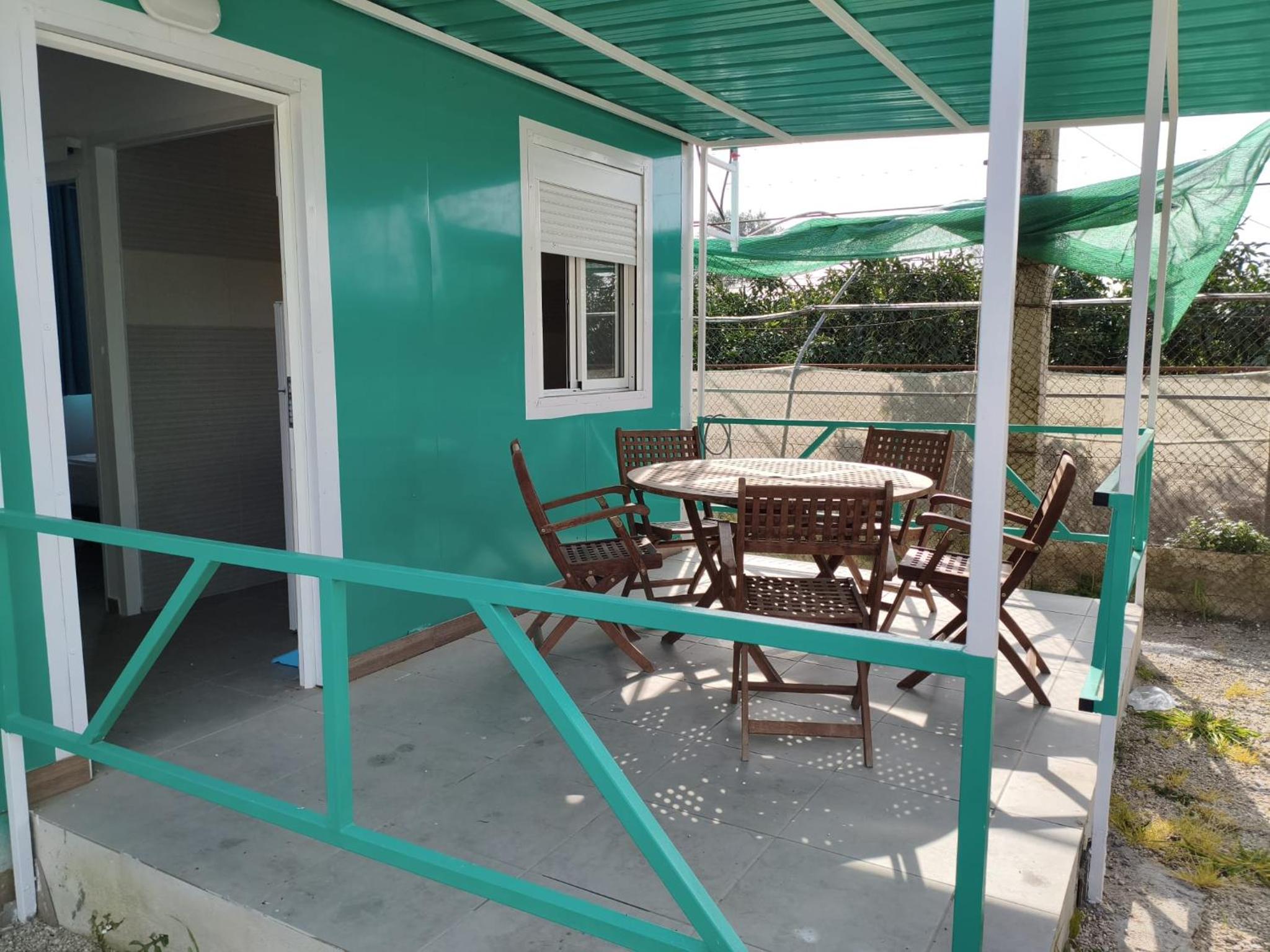 Bungalow with Patio