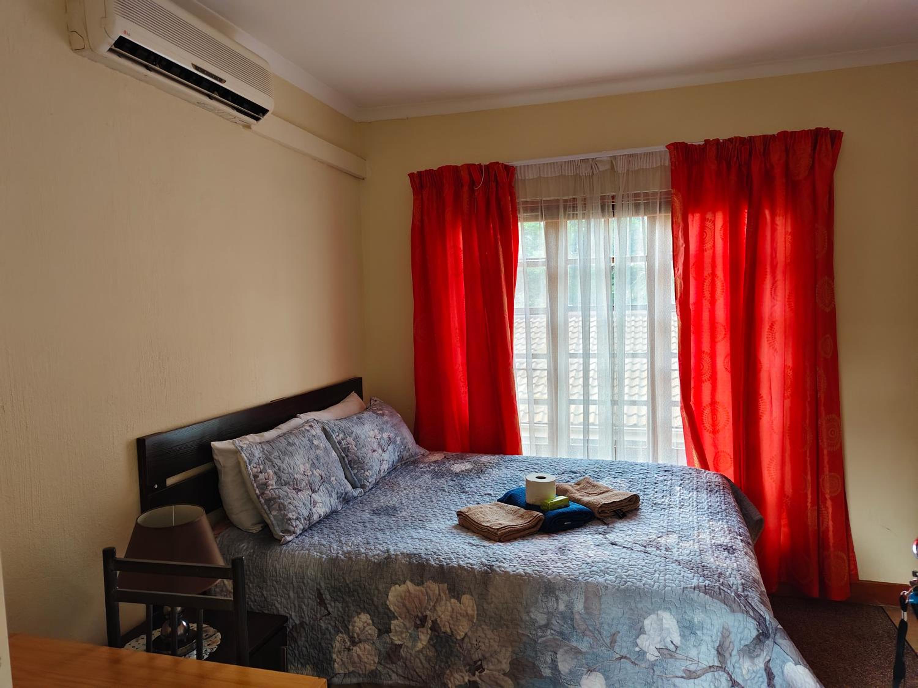Double Room with Shared Bathroom