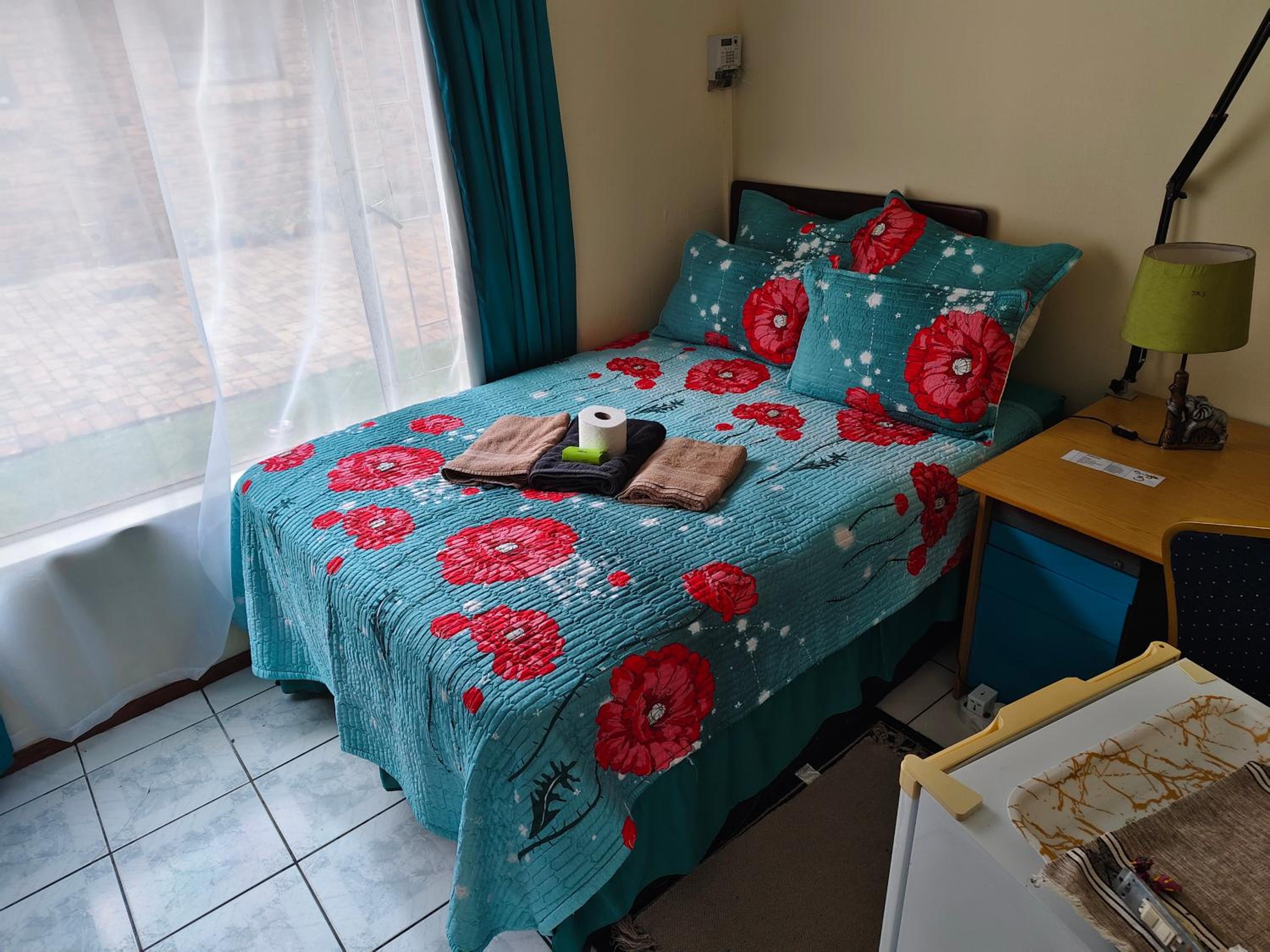 Double Room with Shared Bathroom