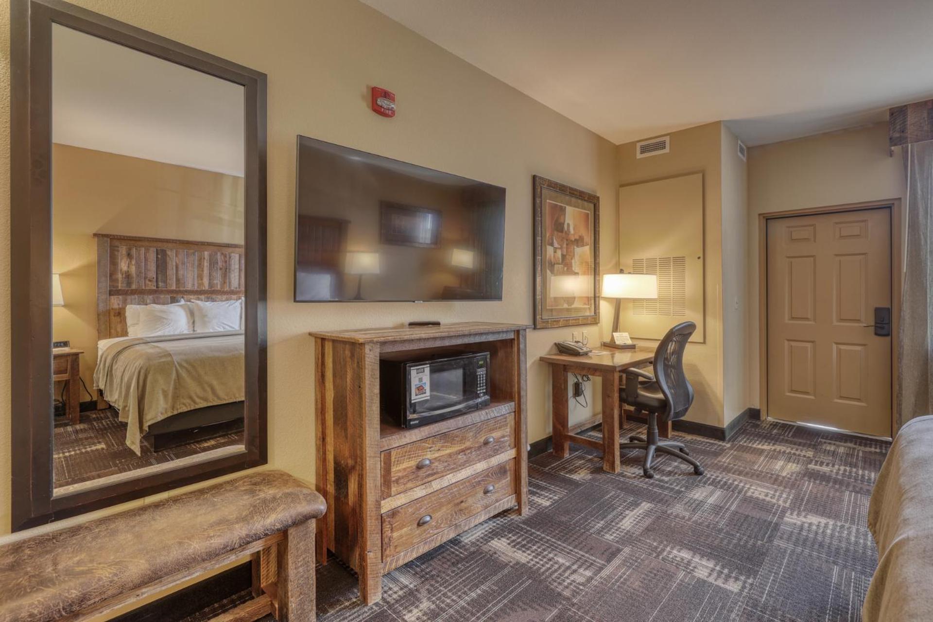 The Lodge at Deadwood, Billede 3