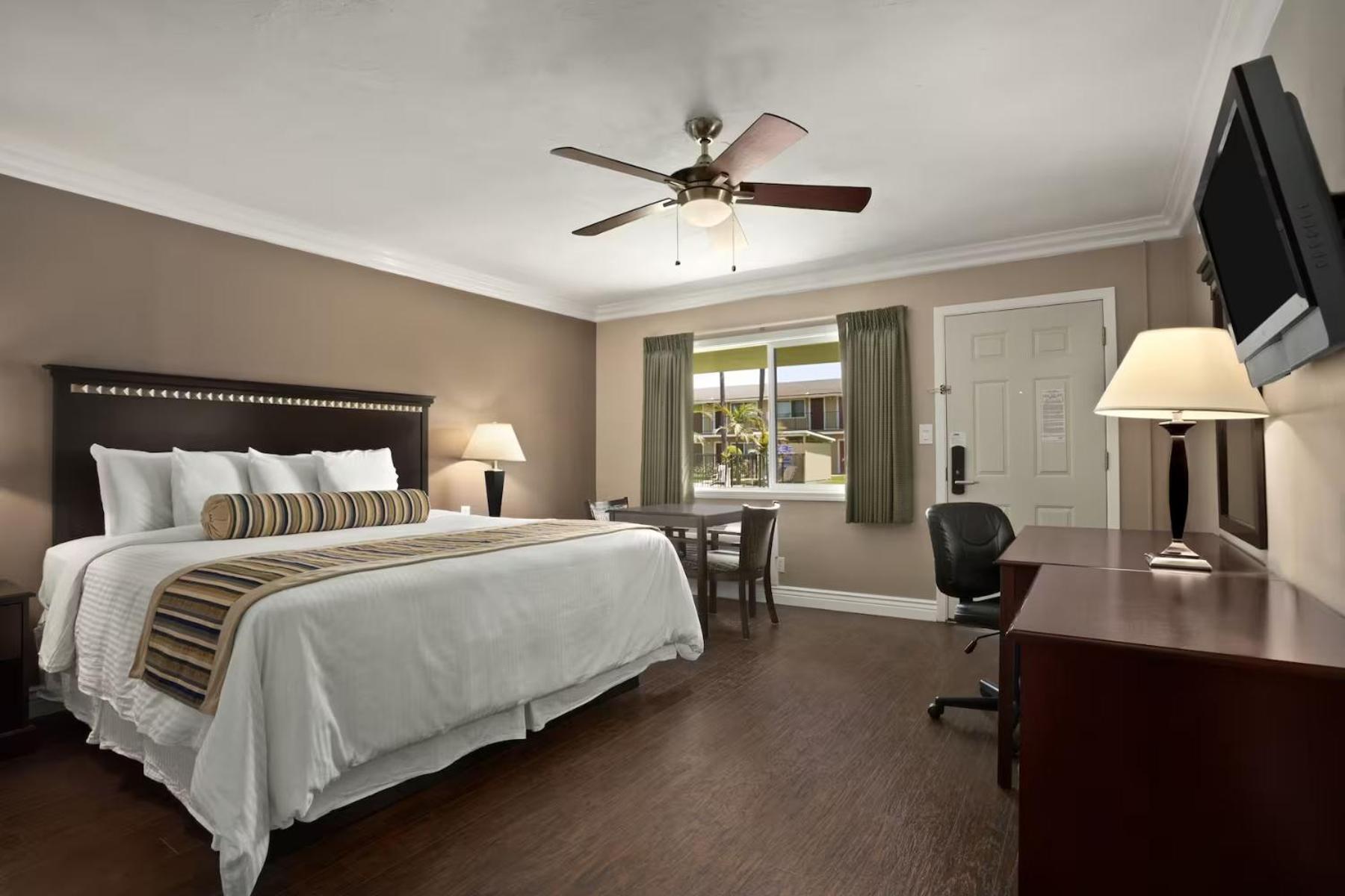 King Room with Courtyard View photo 1