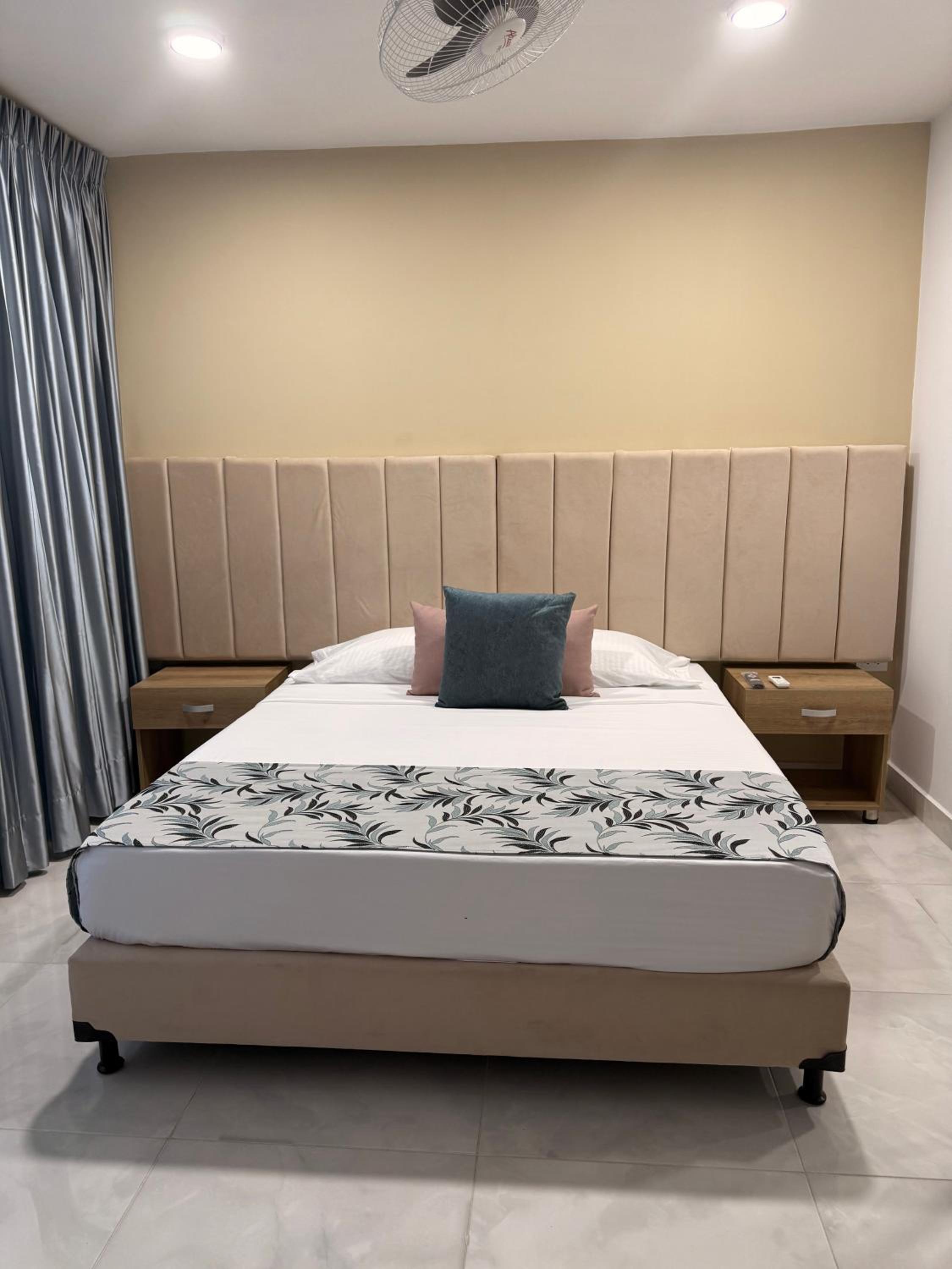 Deluxe Twin Room photo 3