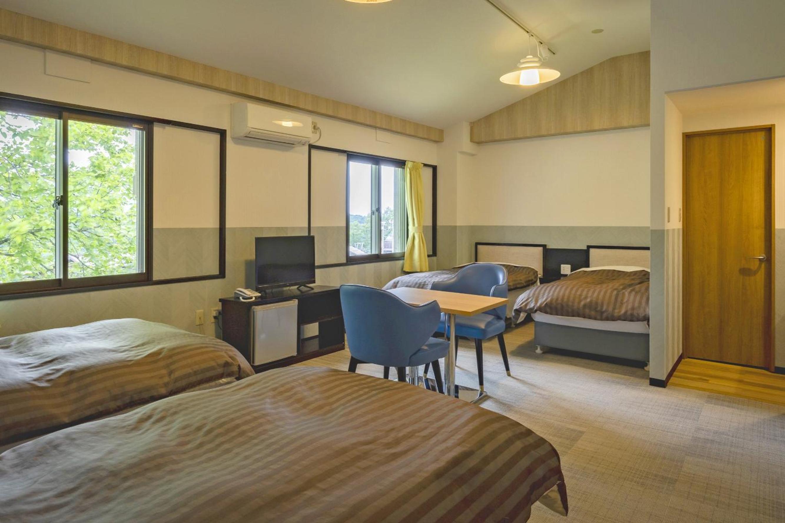 Quadruple Room with Shower
