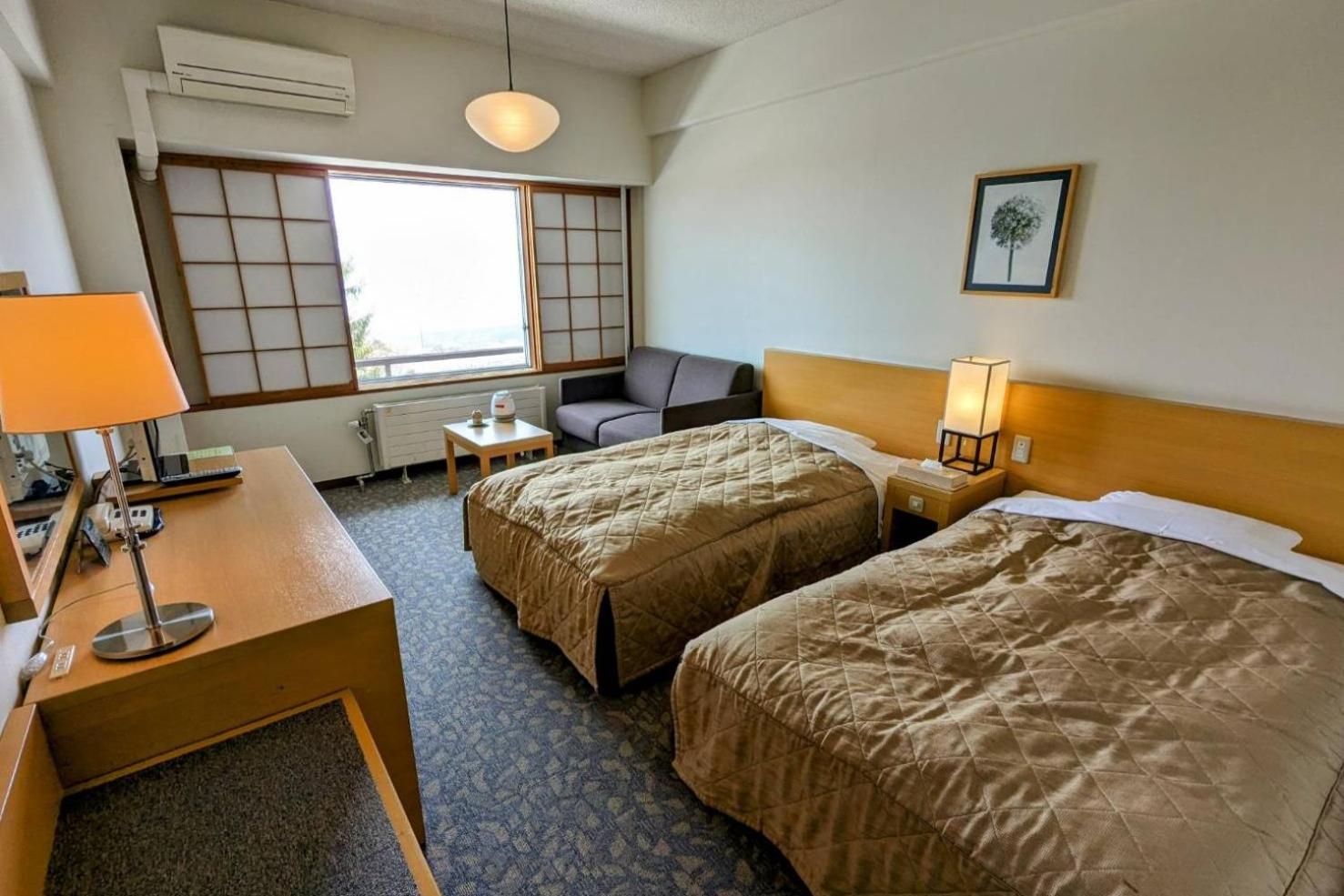 Standard Twin Room with Sofa