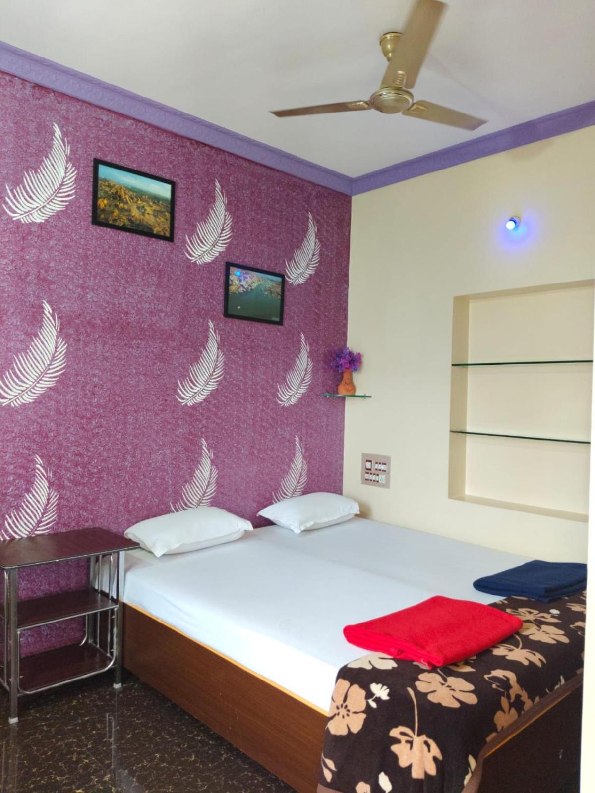 King Room with Balcony photo 1