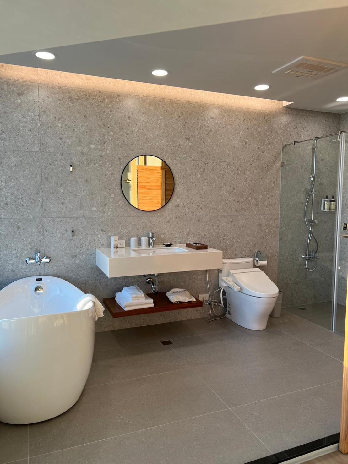 Triple Room with Bath photo 3