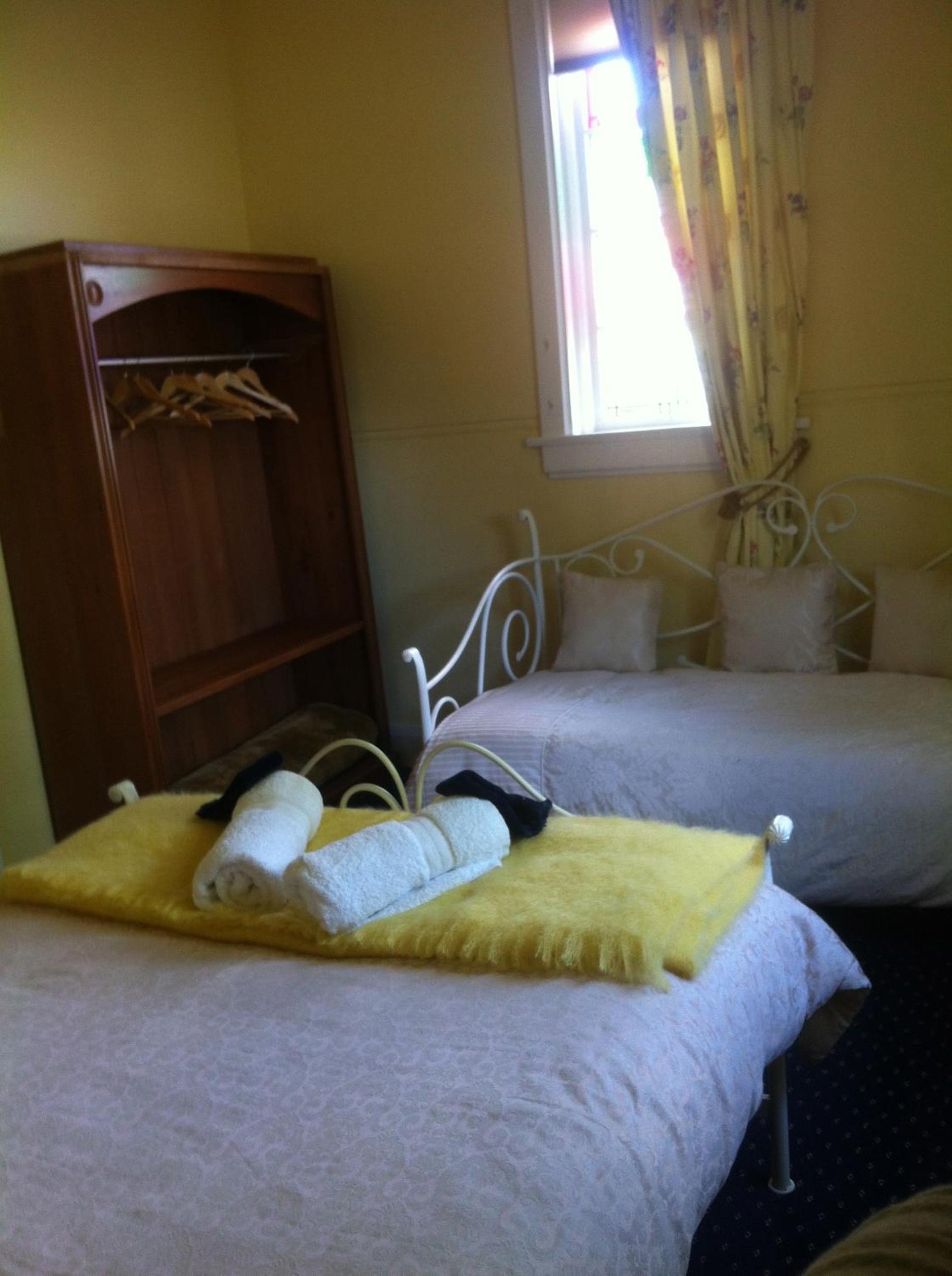 Apartment with Garden View - Photo 5