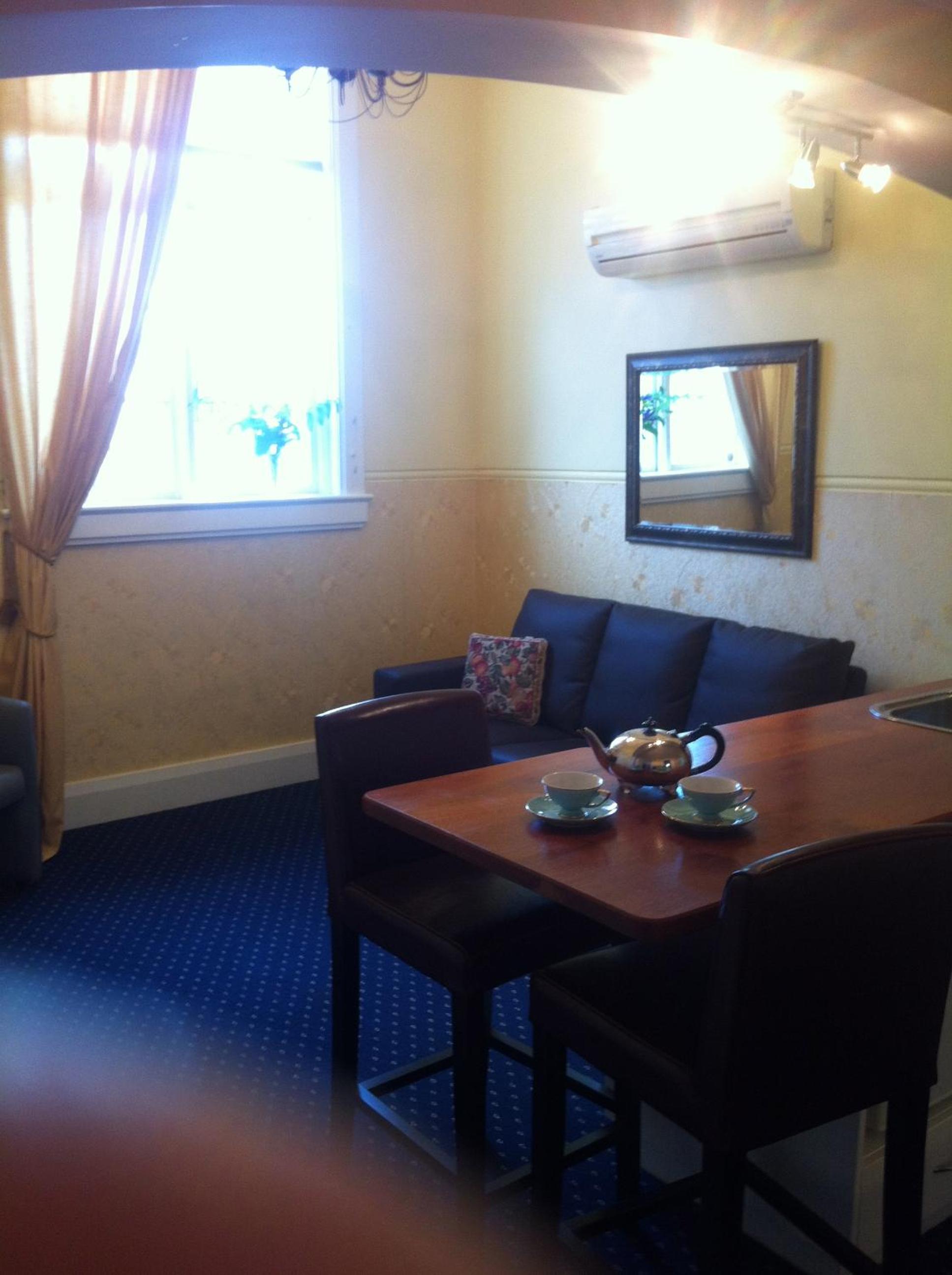 Apartment with Garden View - Photo 4