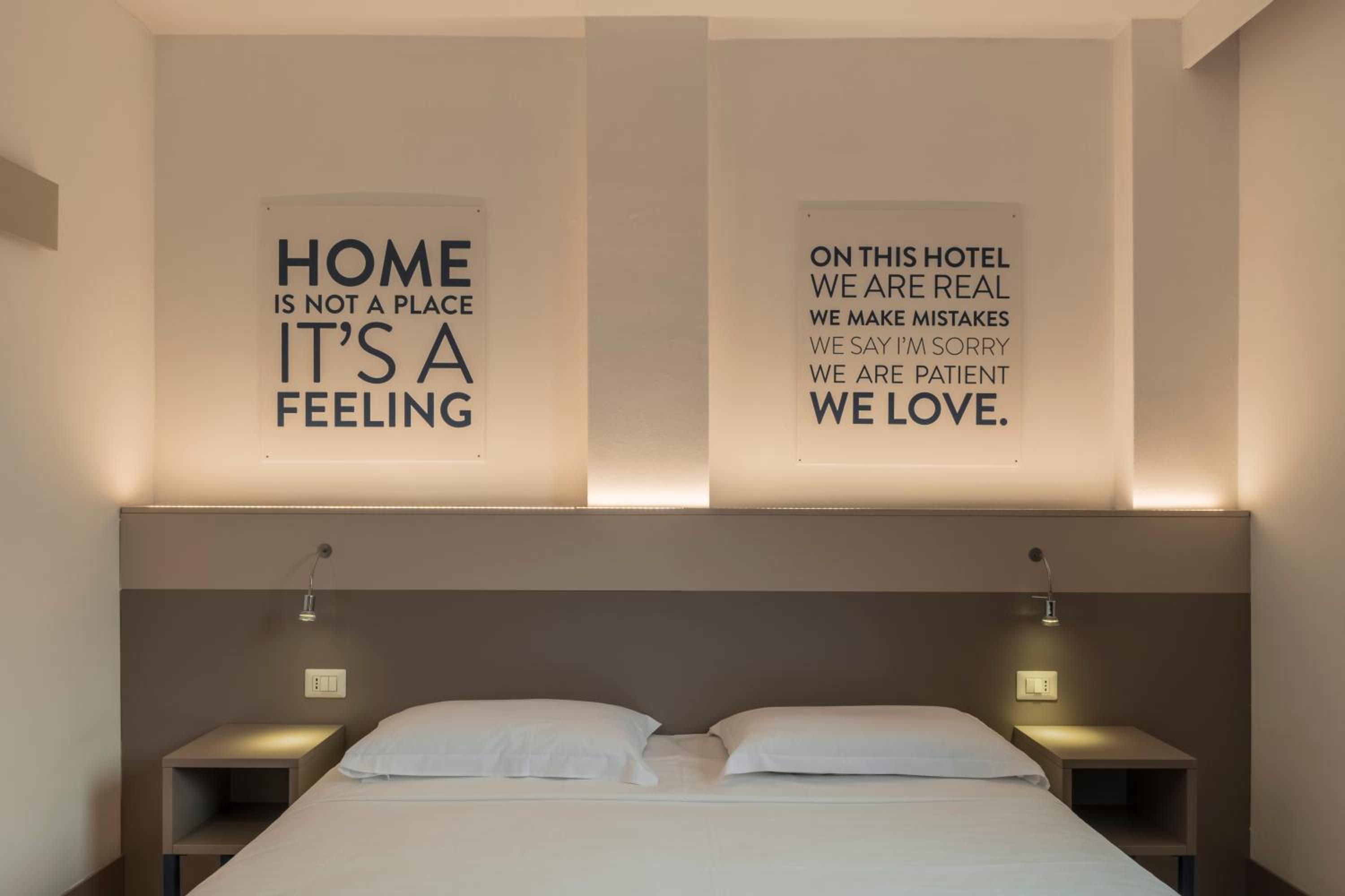 Deluxe Single Room