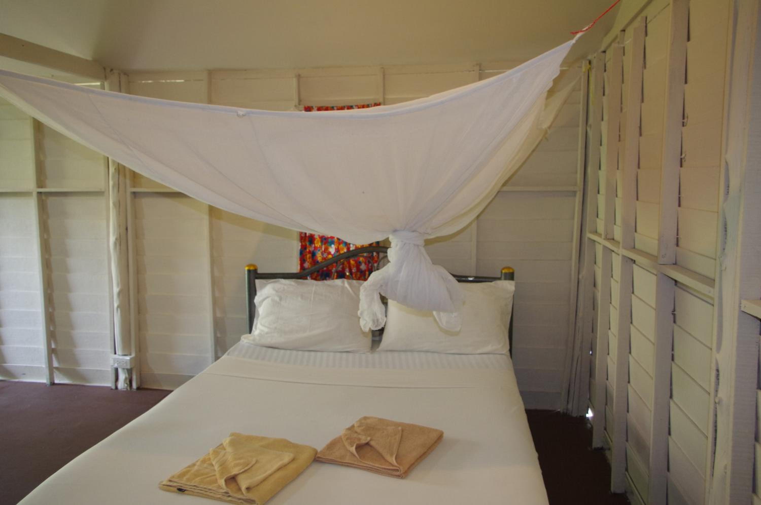 Standard Triple Room with Fan photo 3