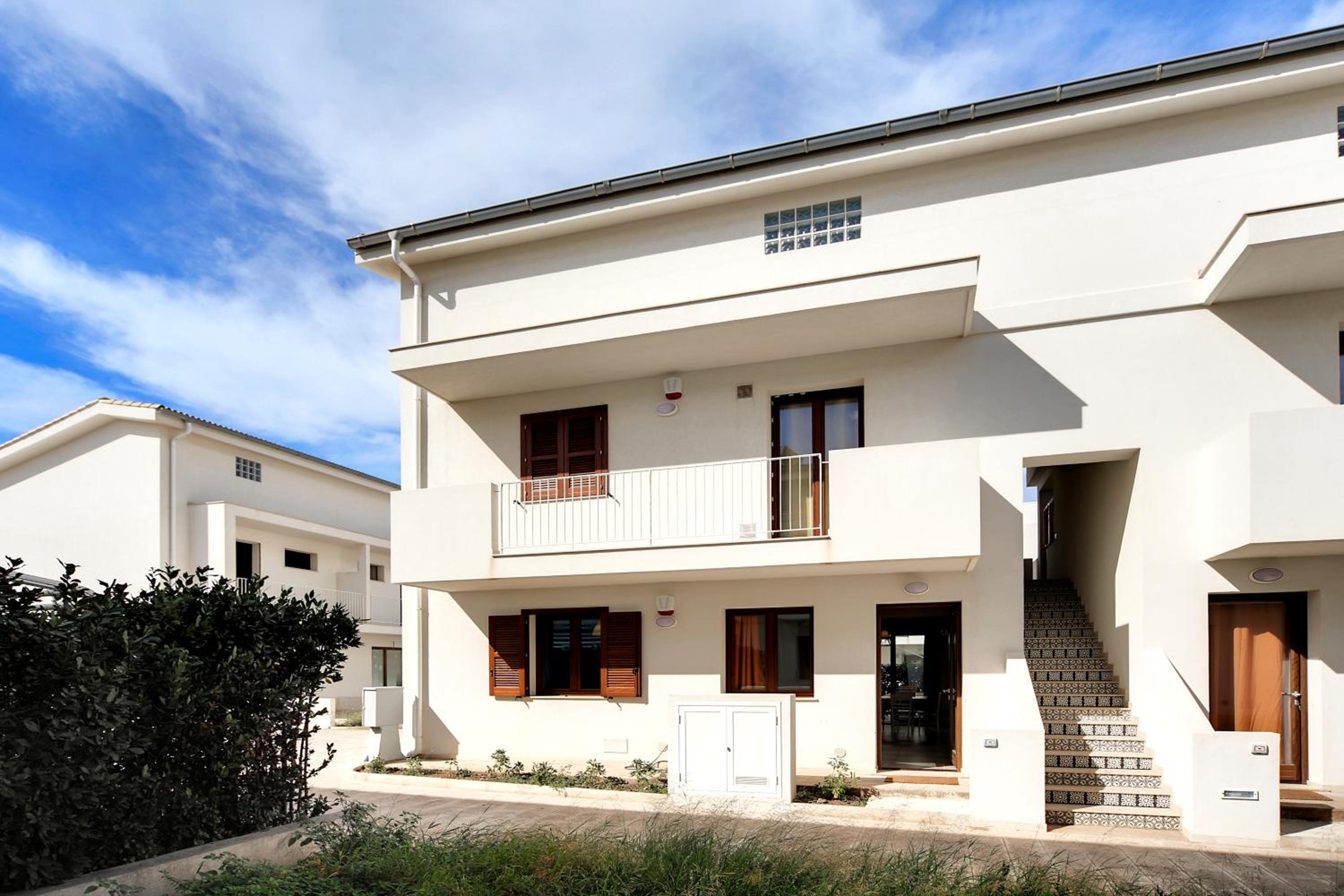 Apartment - Split Level photo 2