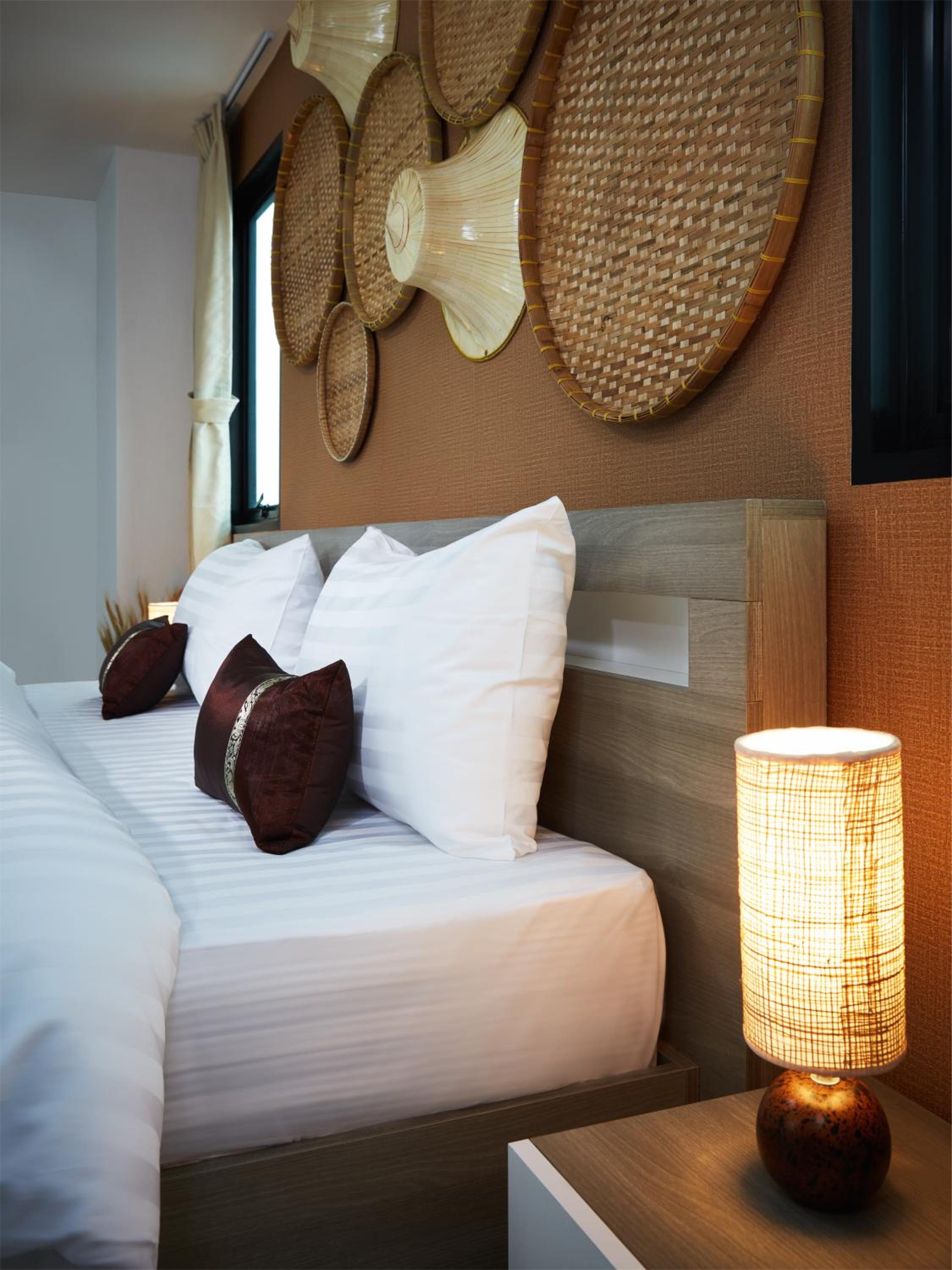 Deluxe King Room photo 3