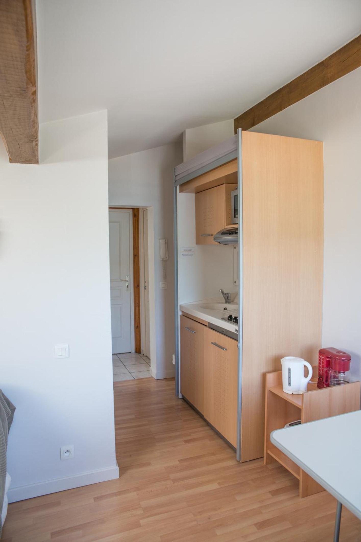 Standard Apartment photo 3