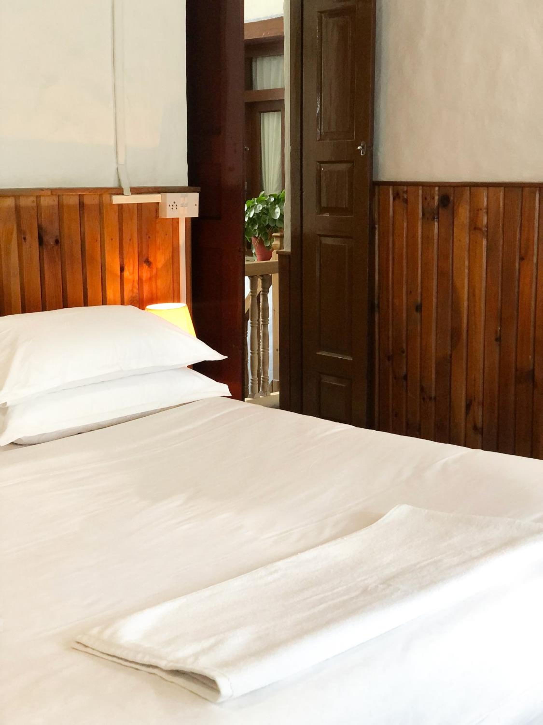 Double Room with Mountain View