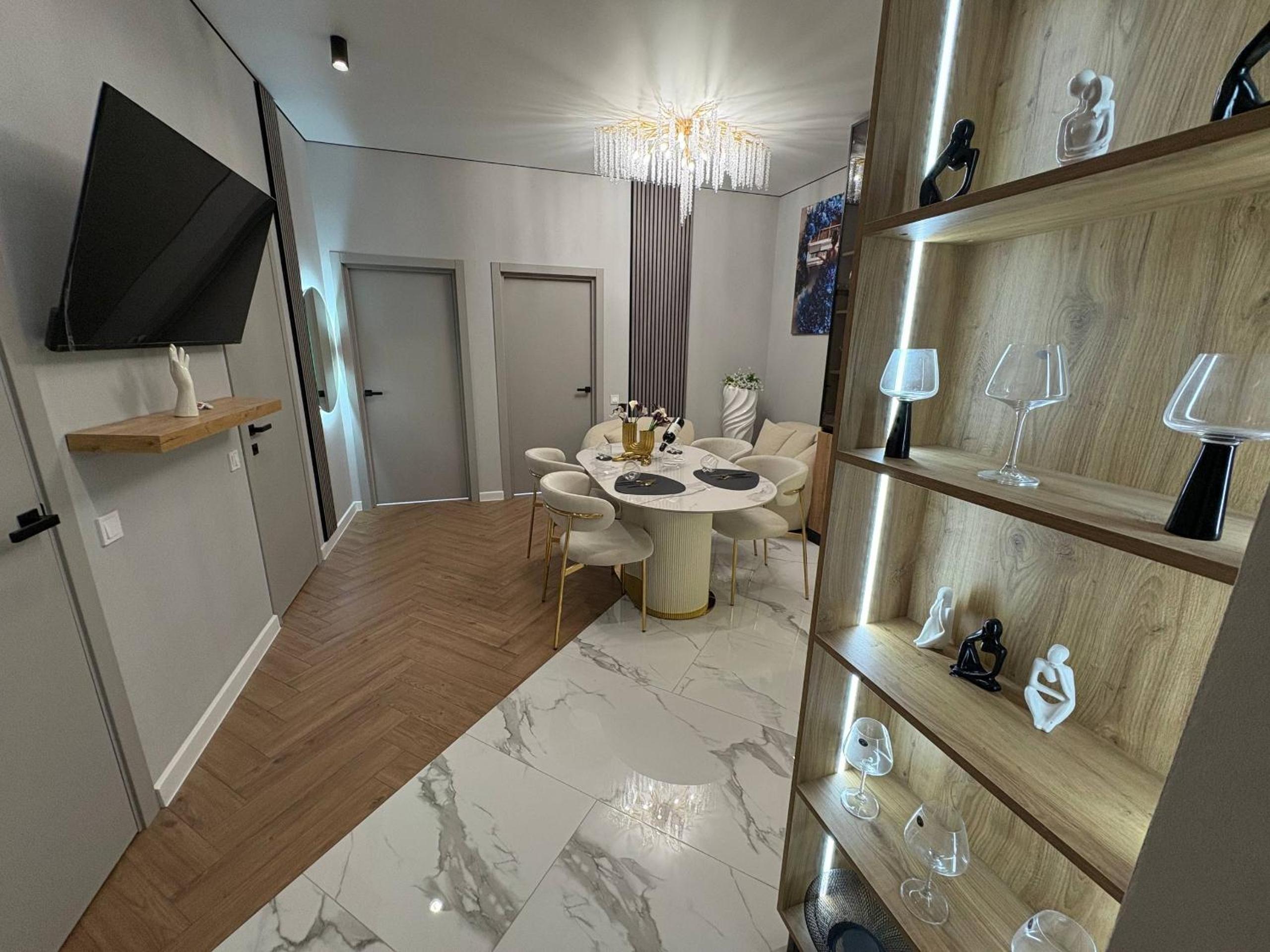Two-Bedroom Deluxe Apartment photo 1