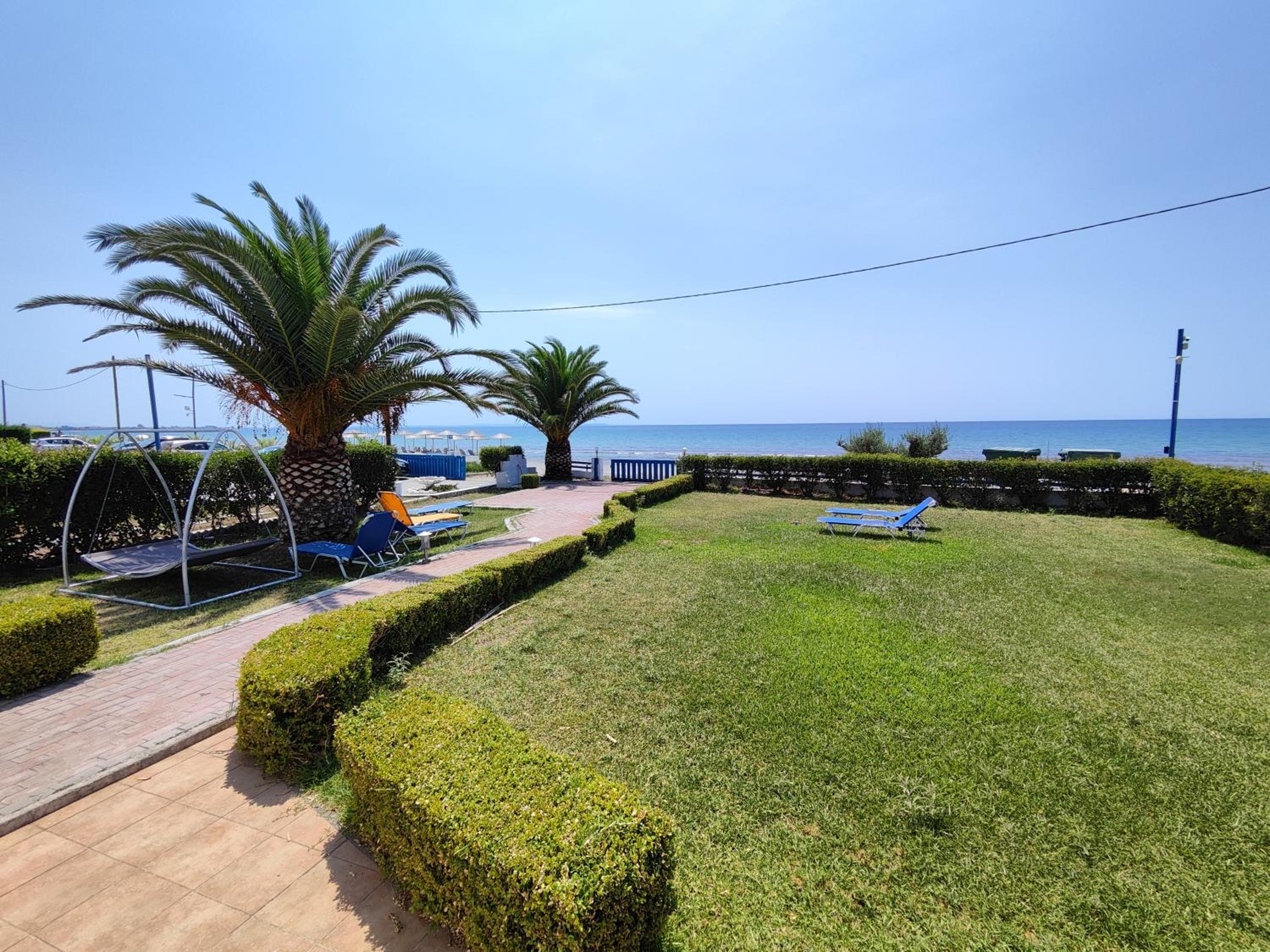 Villa with Sea View photo 3
