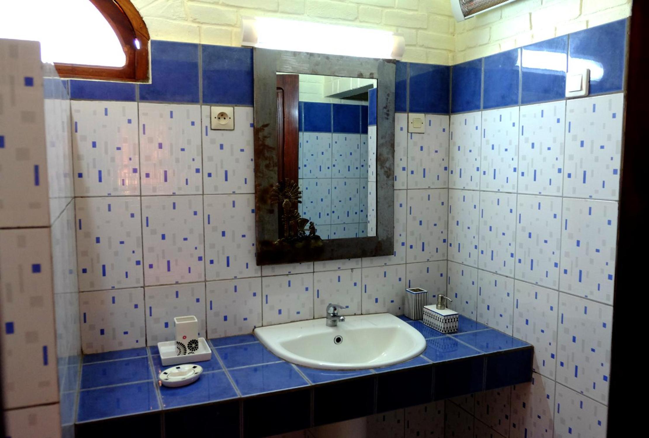 Comfort Triple Room with Shower photo 2