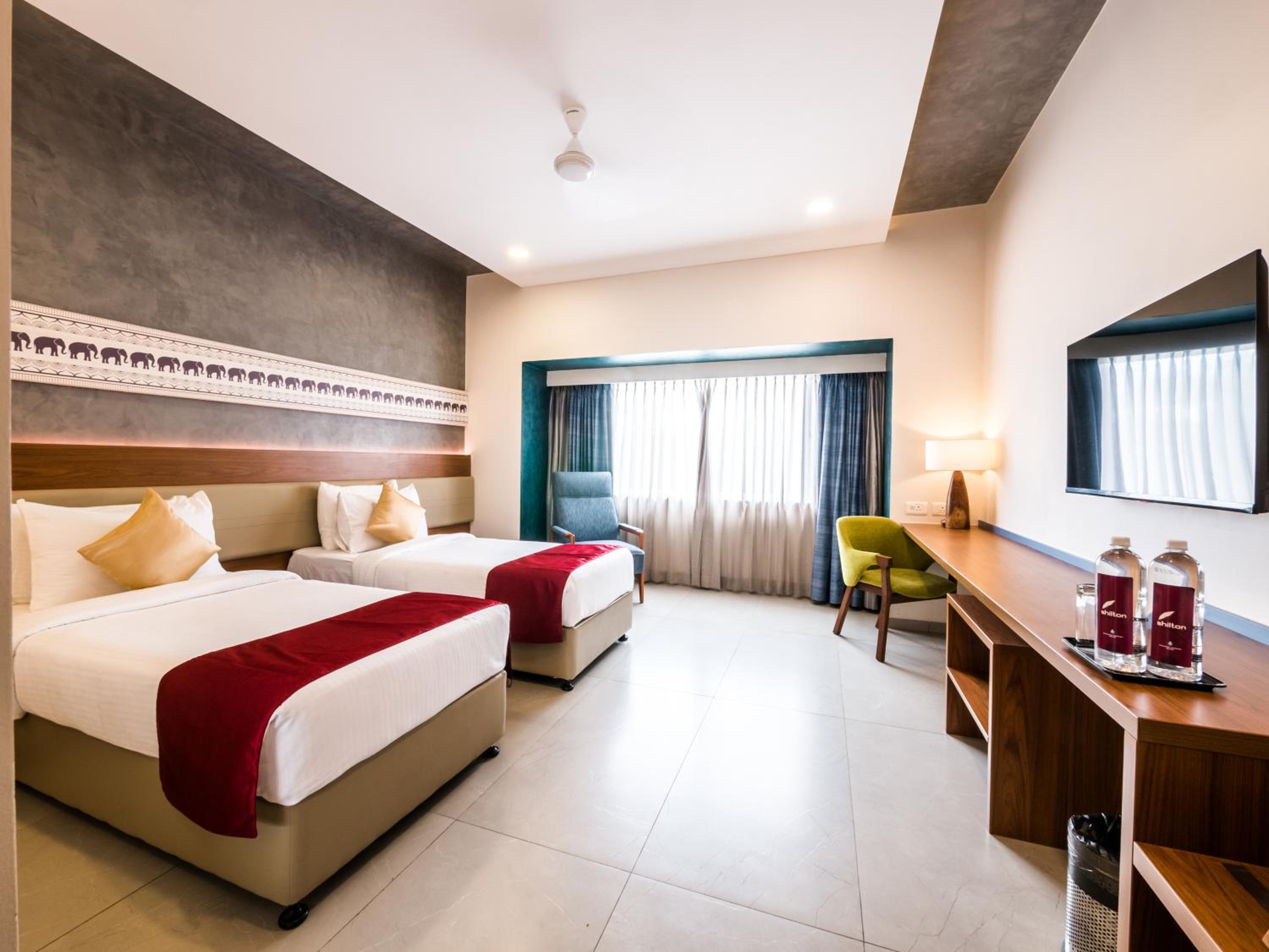 Superior Double or Twin Room with City View