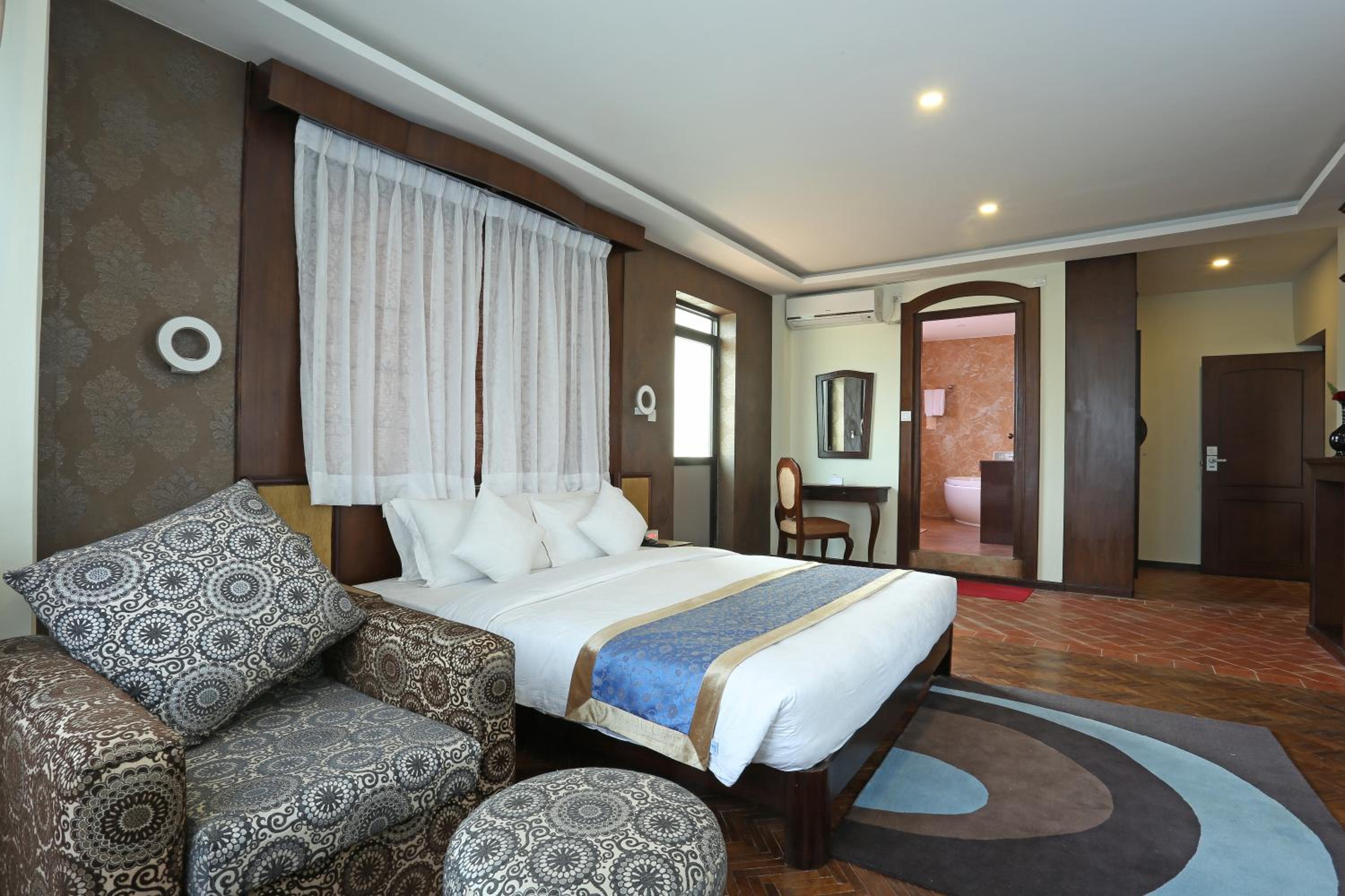 Executive Suite photo 1