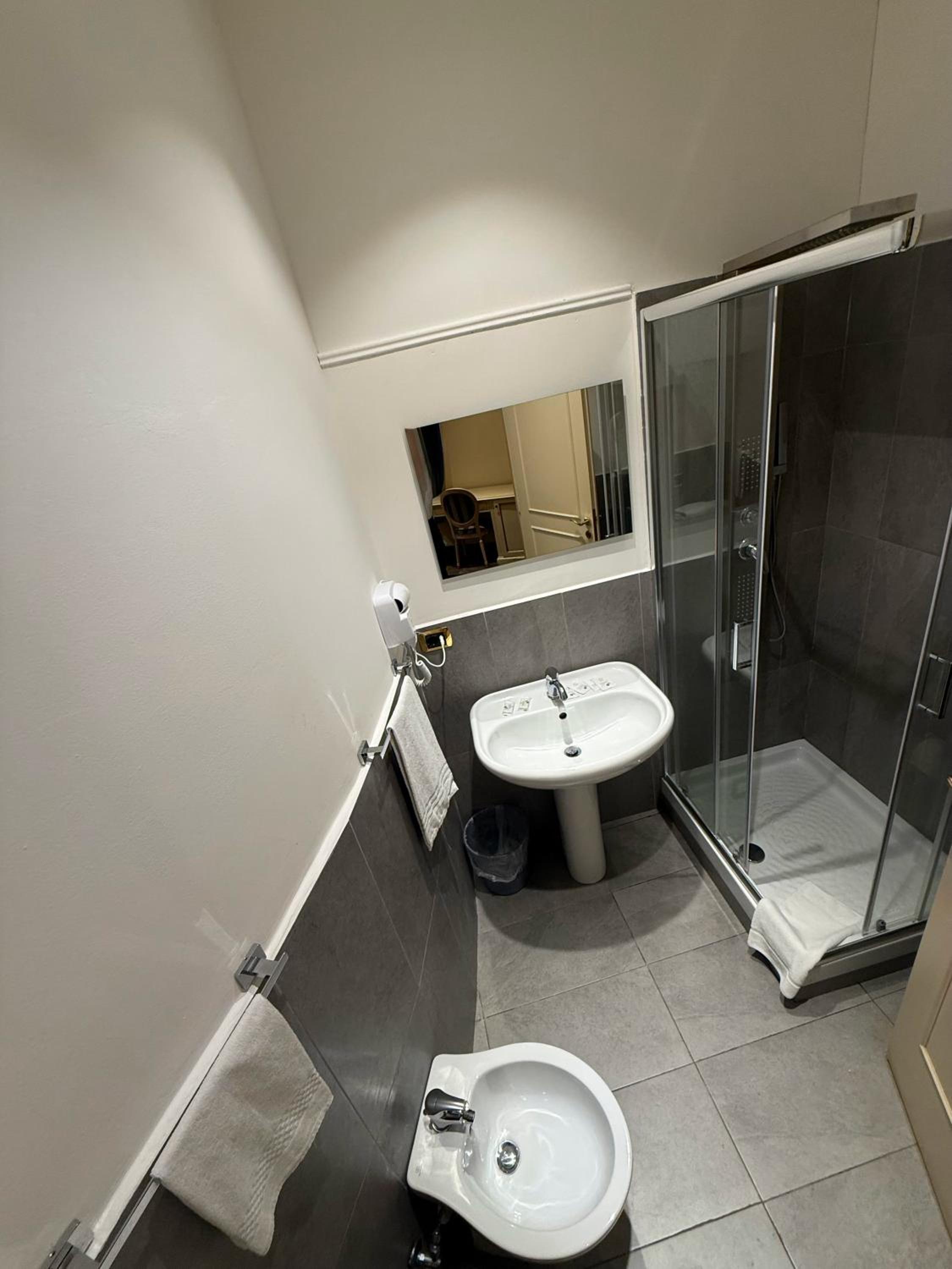 Economy Single Room