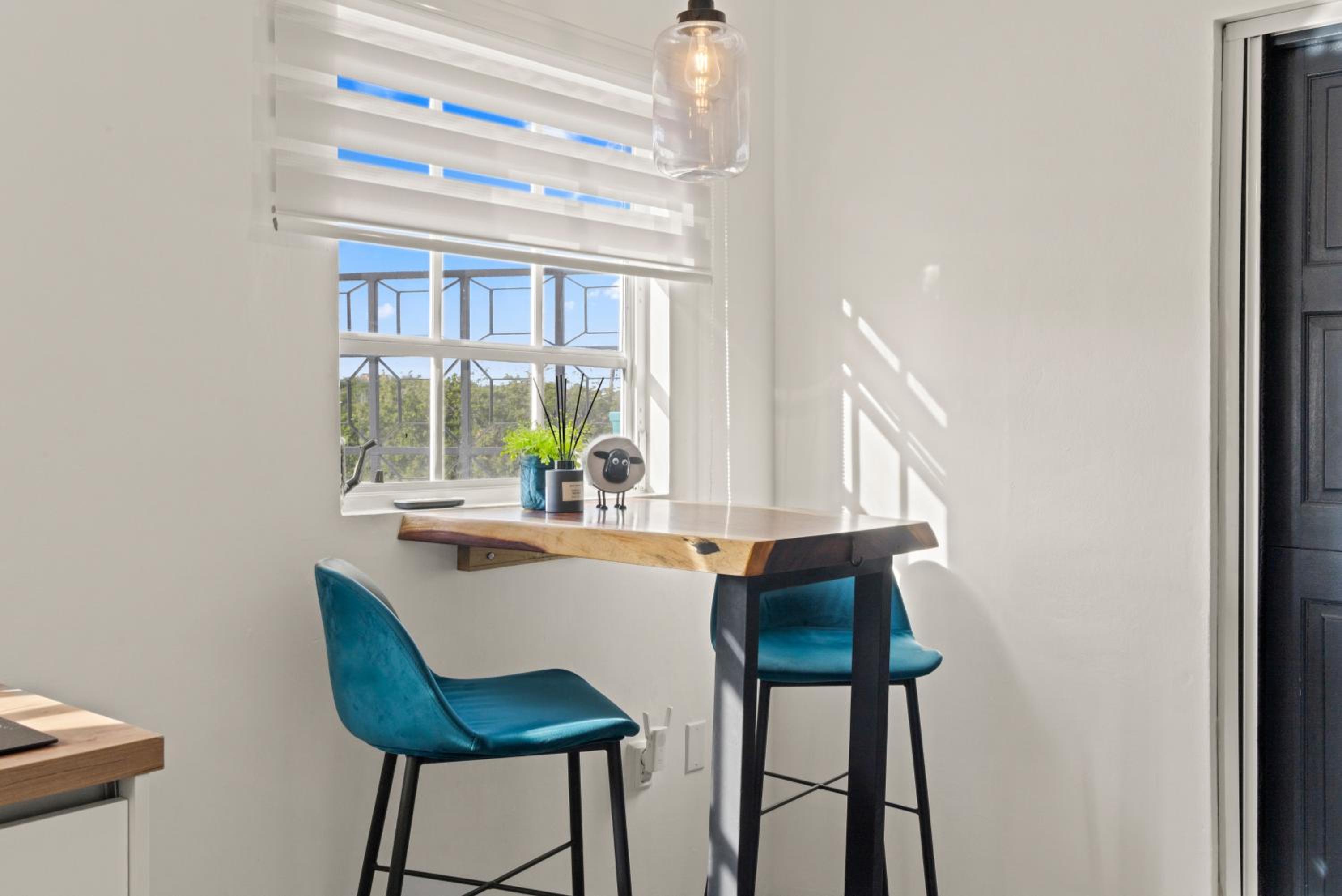 One-Bedroom Apartment with Garden View