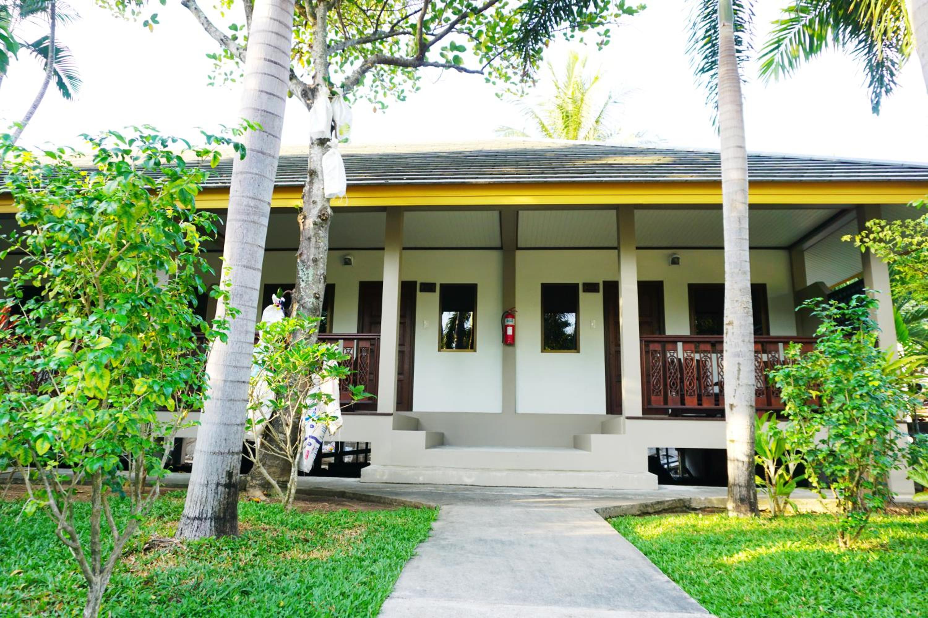 Triple Room - Photo 17