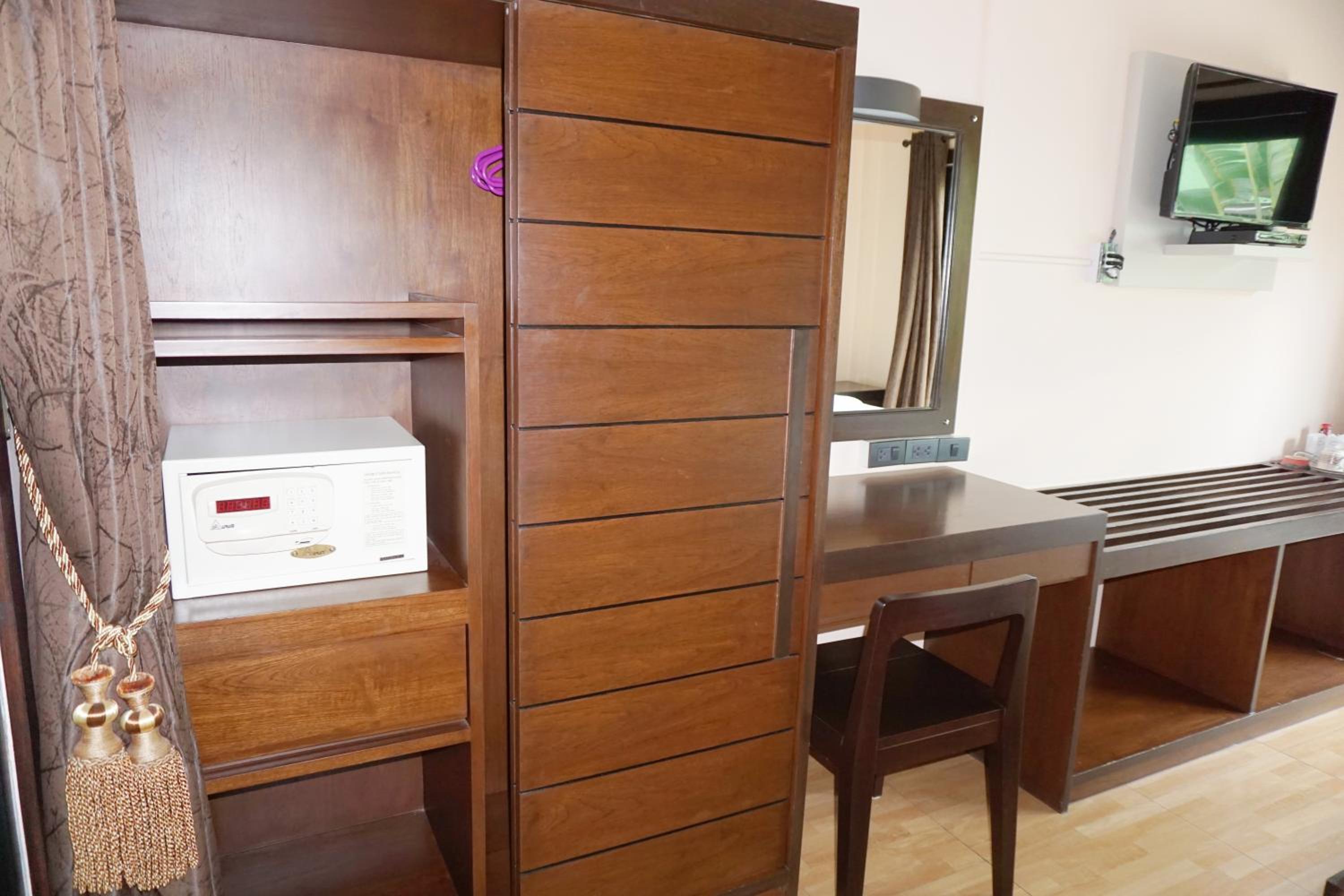 Deluxe Double Room - Photo 2