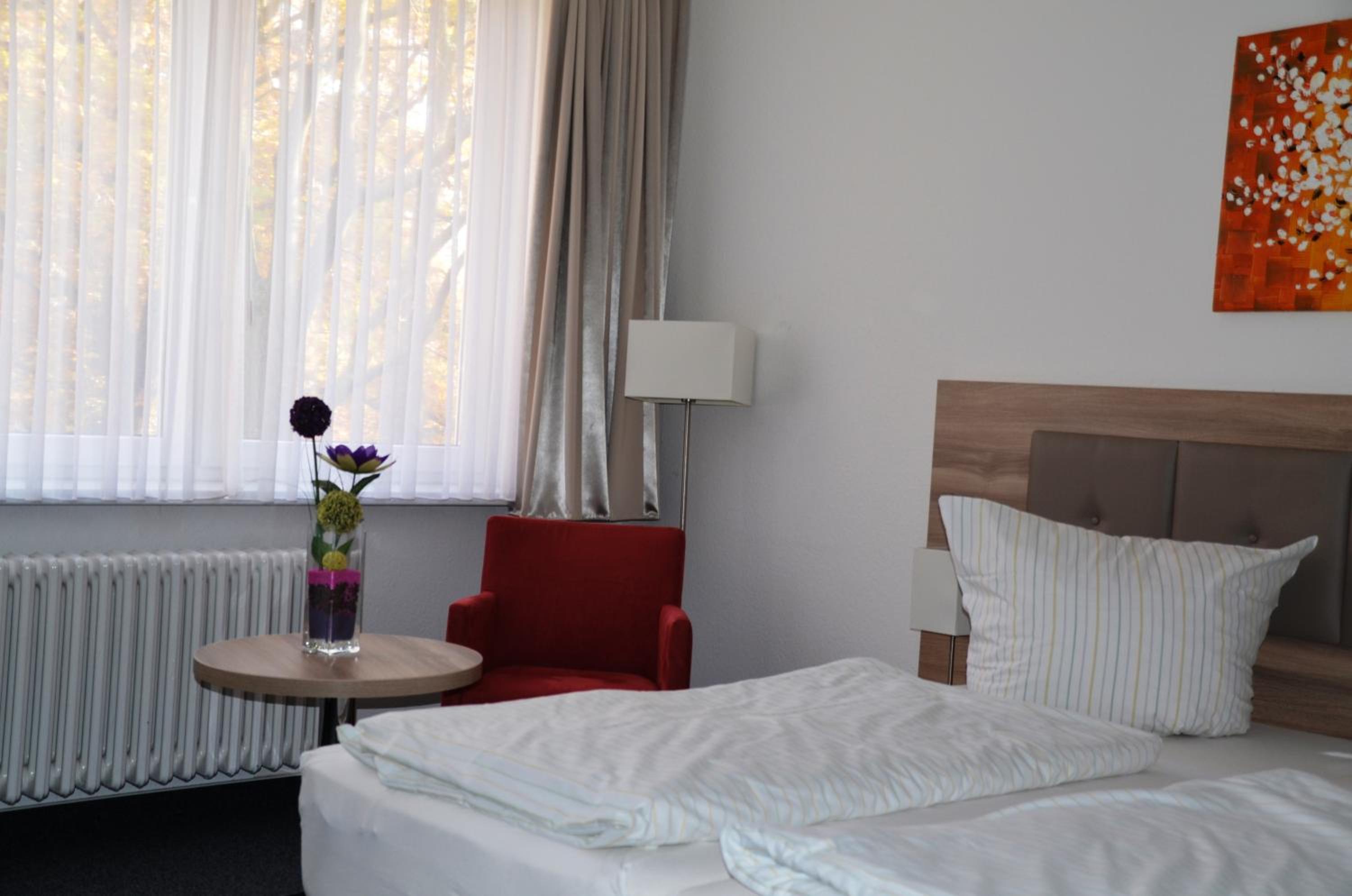 Studio Apartment photo 3