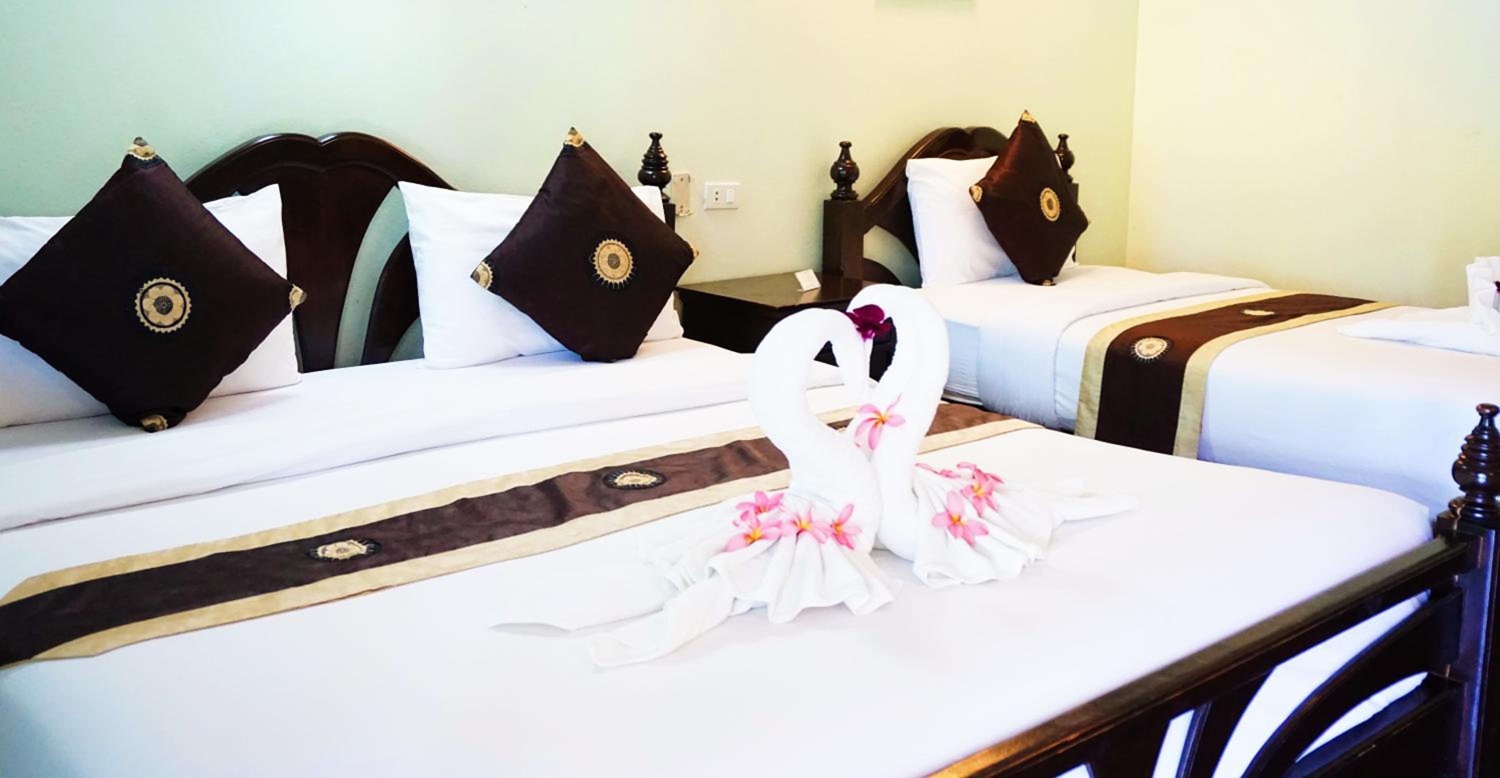 Triple Room - Photo 18