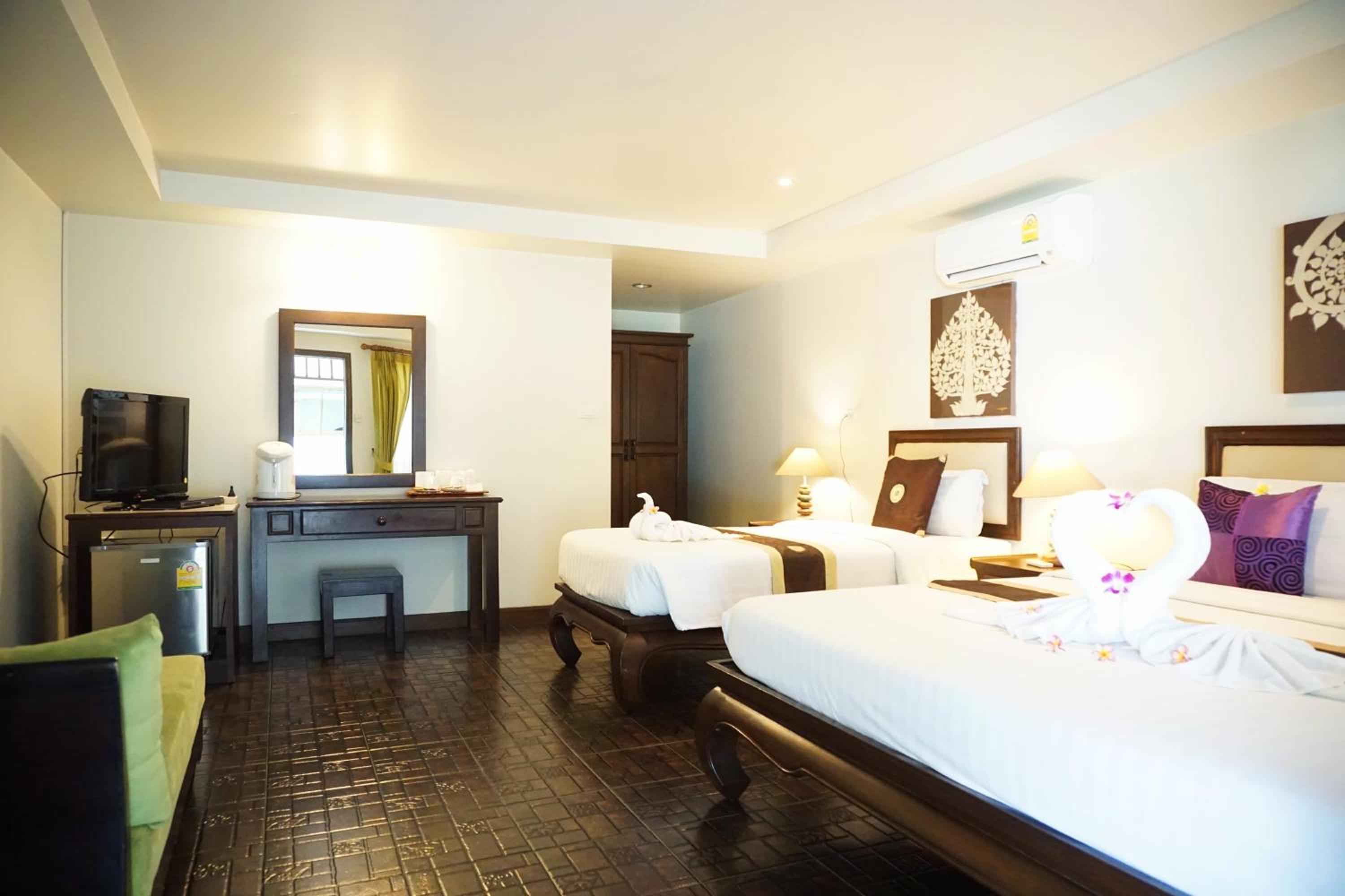 Deluxe Double Room with Sea View - Photo 4