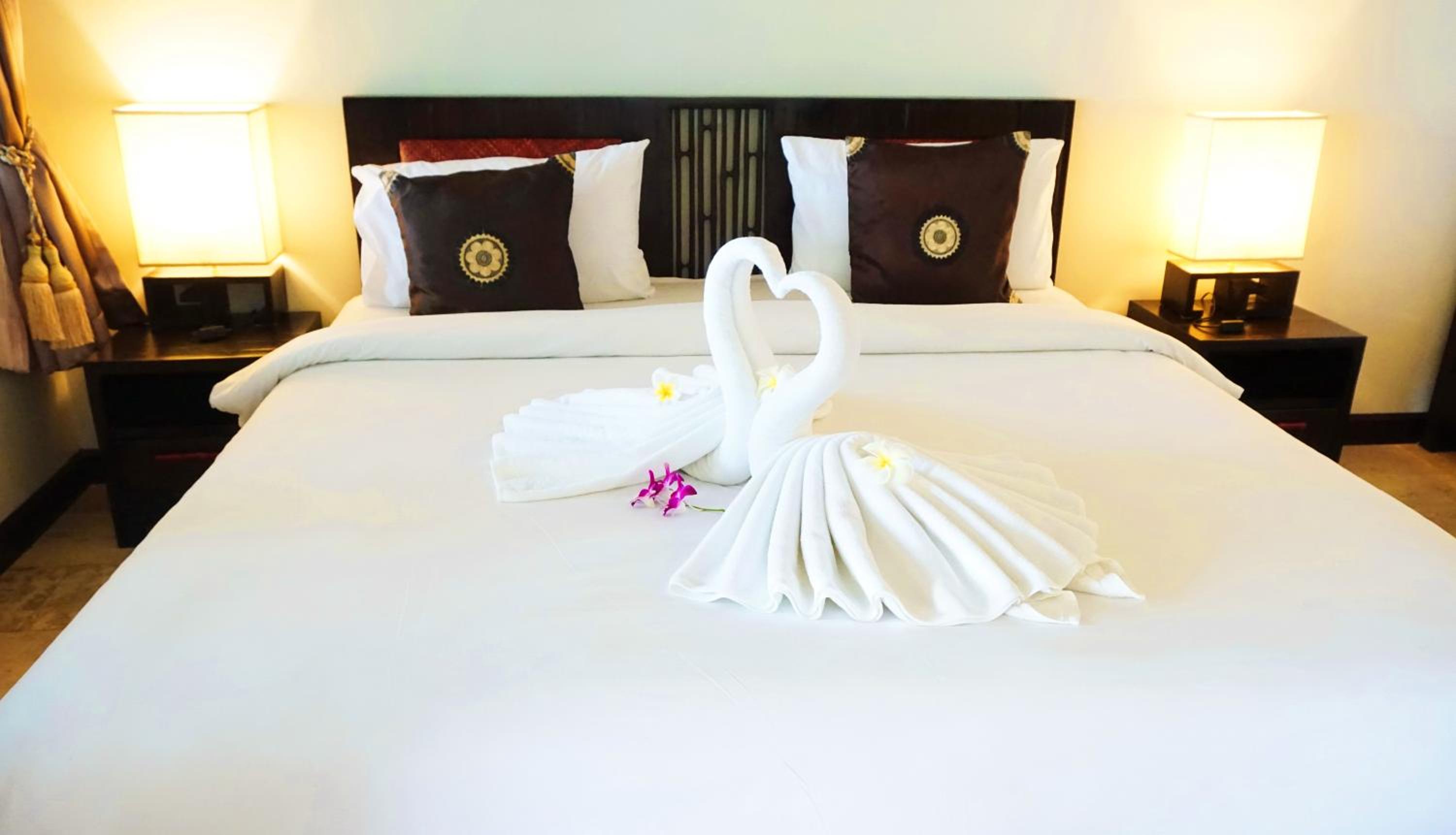 Deluxe Double Room with Sea View - Photo 24
