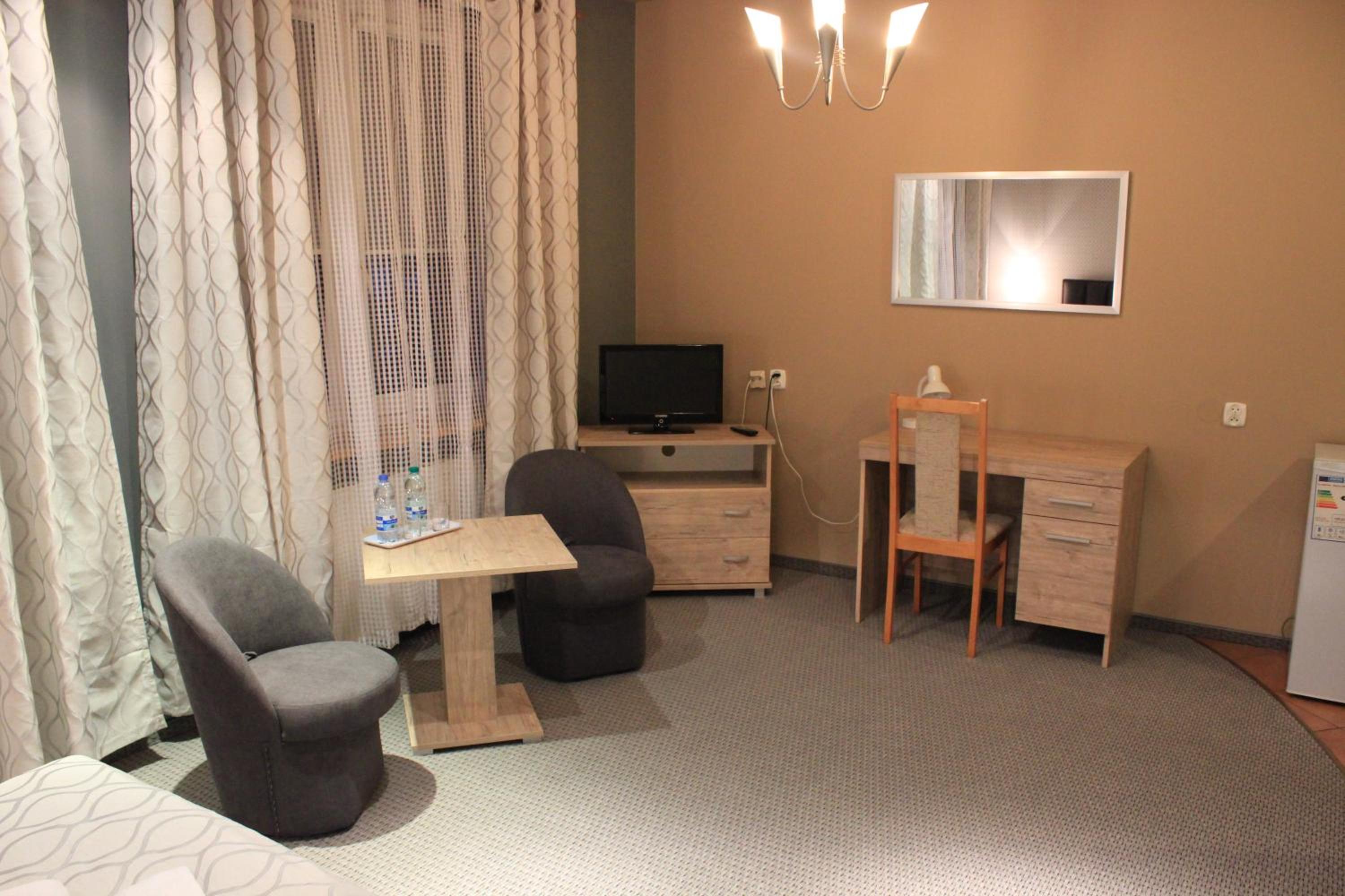 Deluxe Double Room - Photo 7