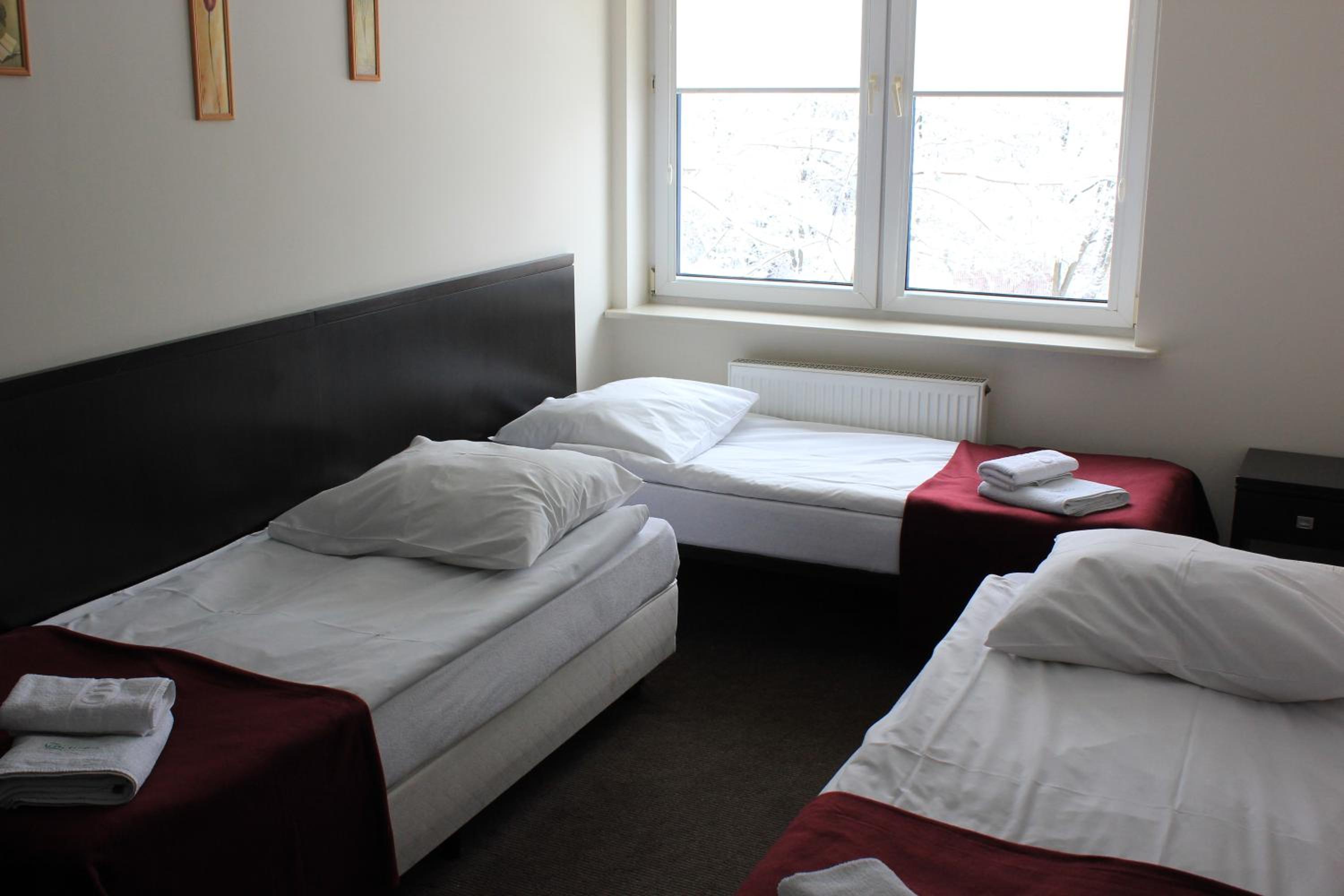 Triple Room - Photo 18