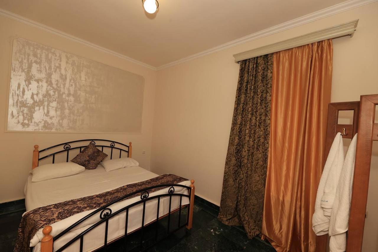 Quadruple Room with Private Bathroom