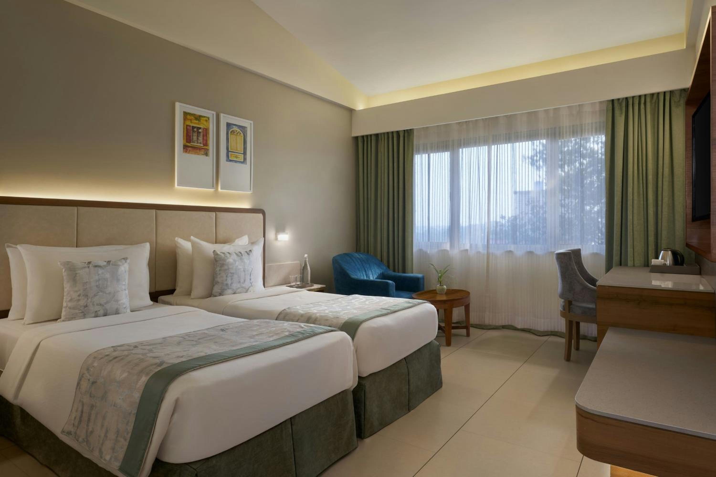 Winter Green Premium Twin Room with Garden View photo 1