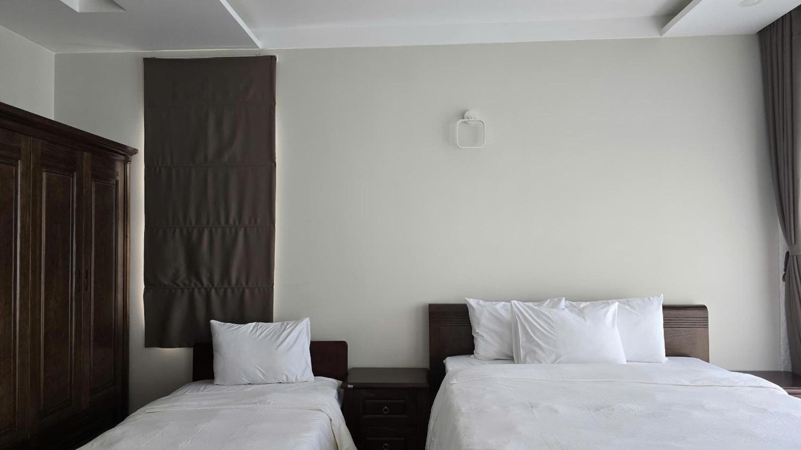 Triple Room with Pool View