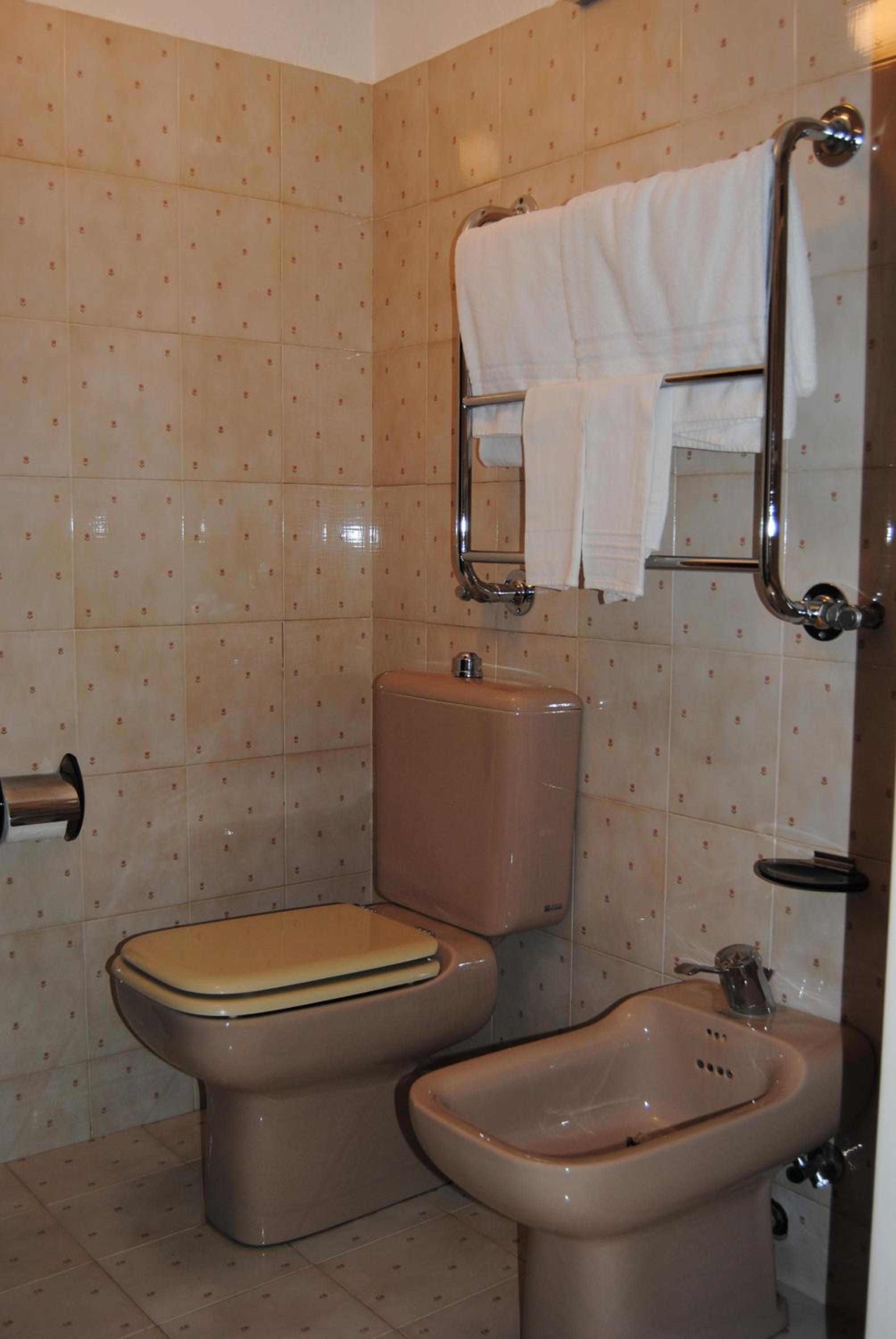 Single Room With Small Double Bed photo 3