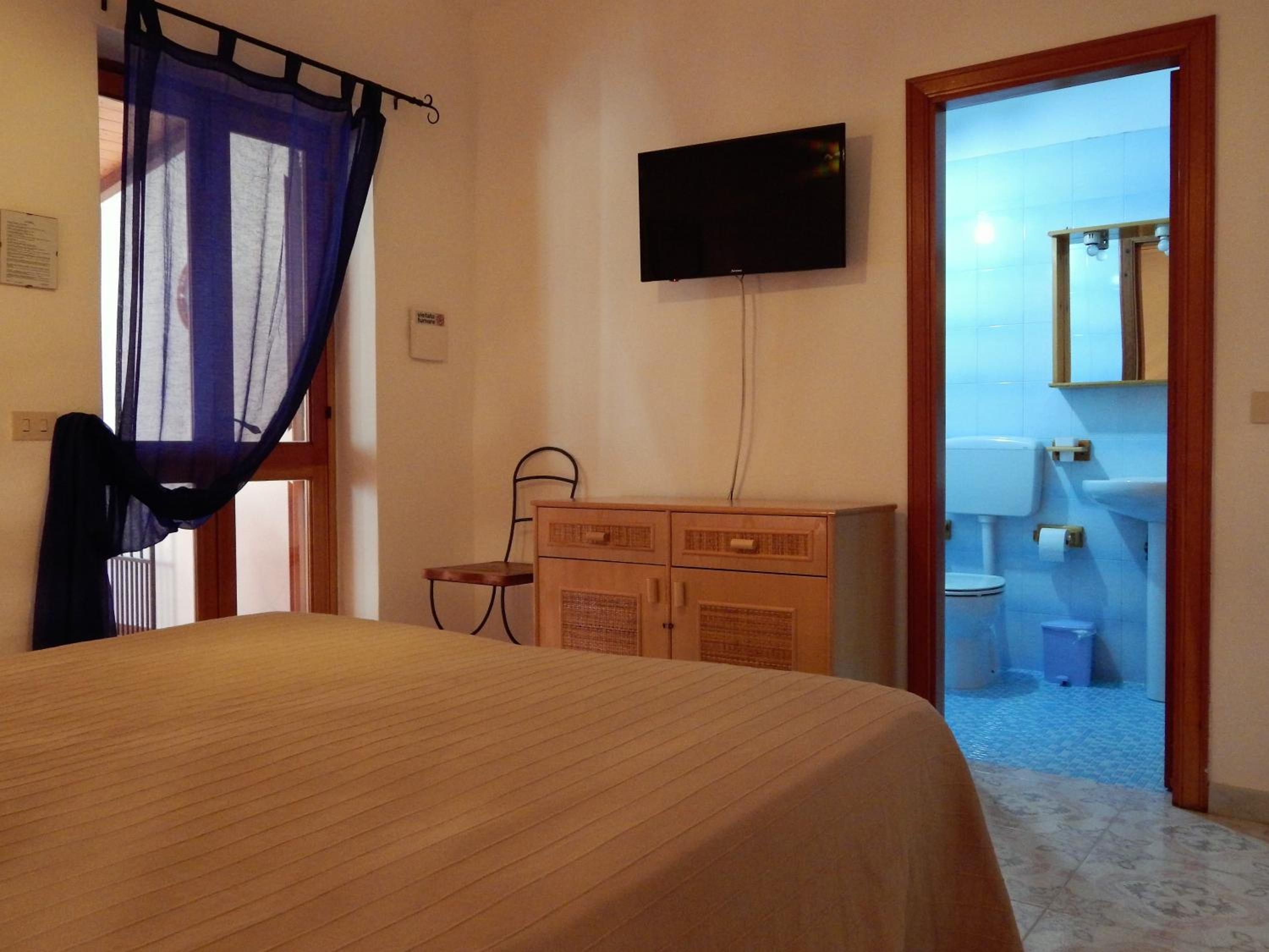 Comfort Double or Twin Room - Photo 16