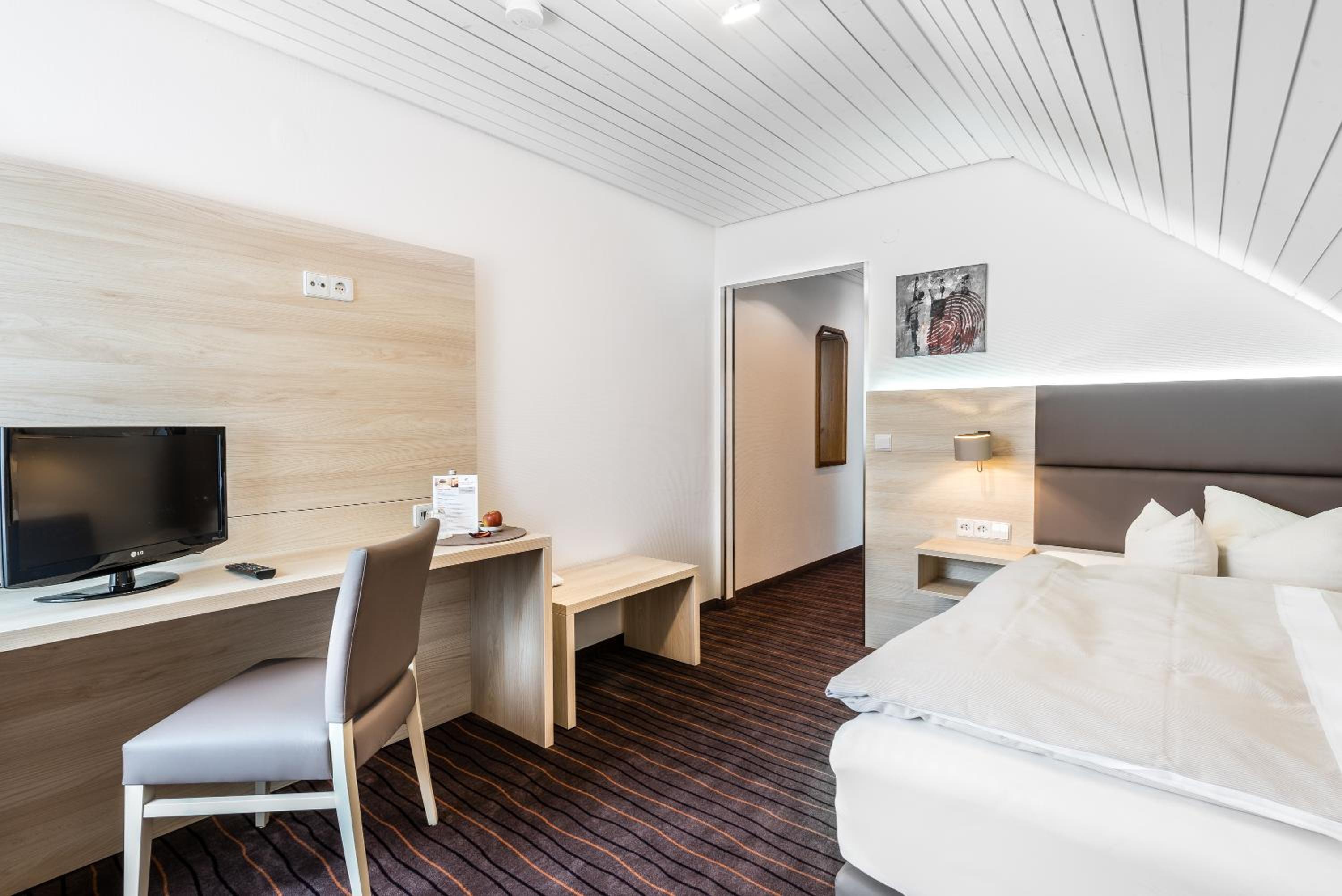 Single Room photo 3