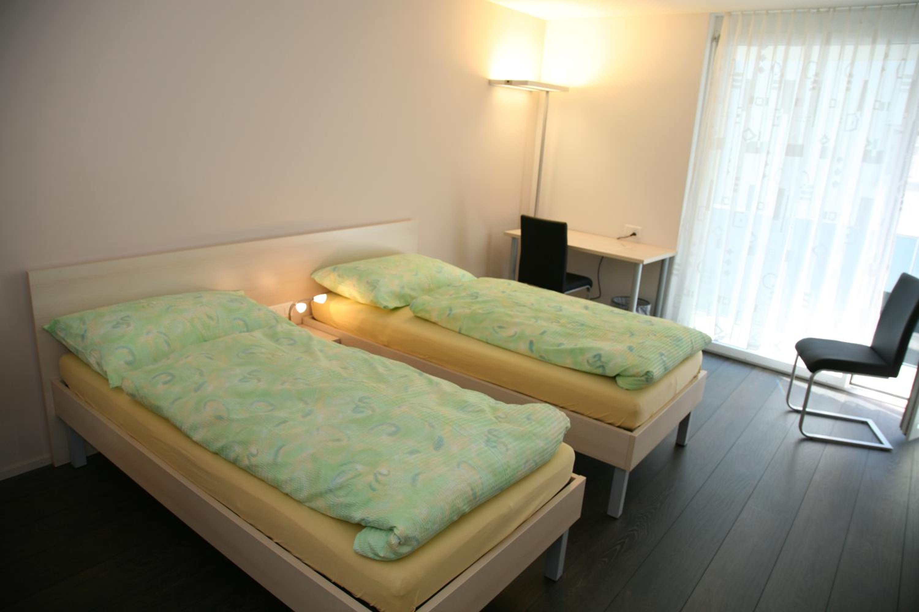 Single Room - Disability Access photo 3