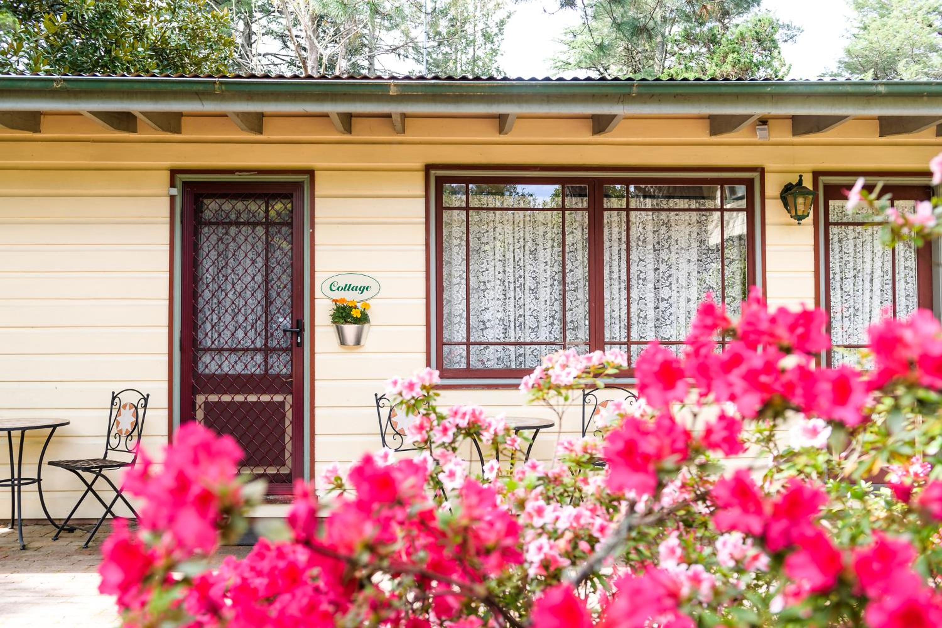 Cottage with Garden View photo 2