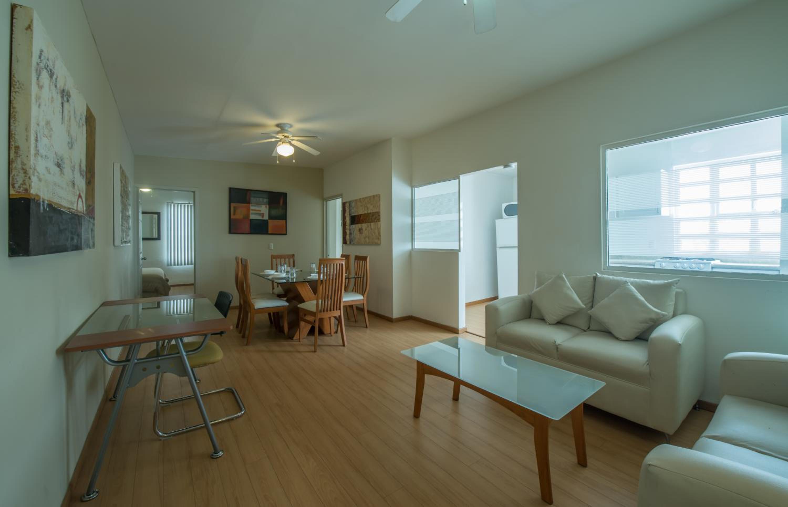 Two-Bedroom Suite - Photo 4