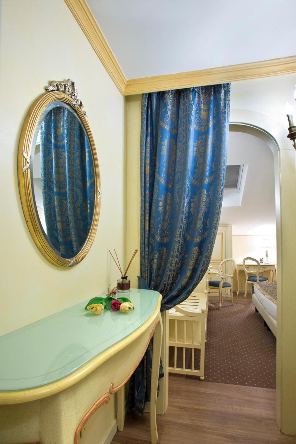 Junior Double Room - Photo 7